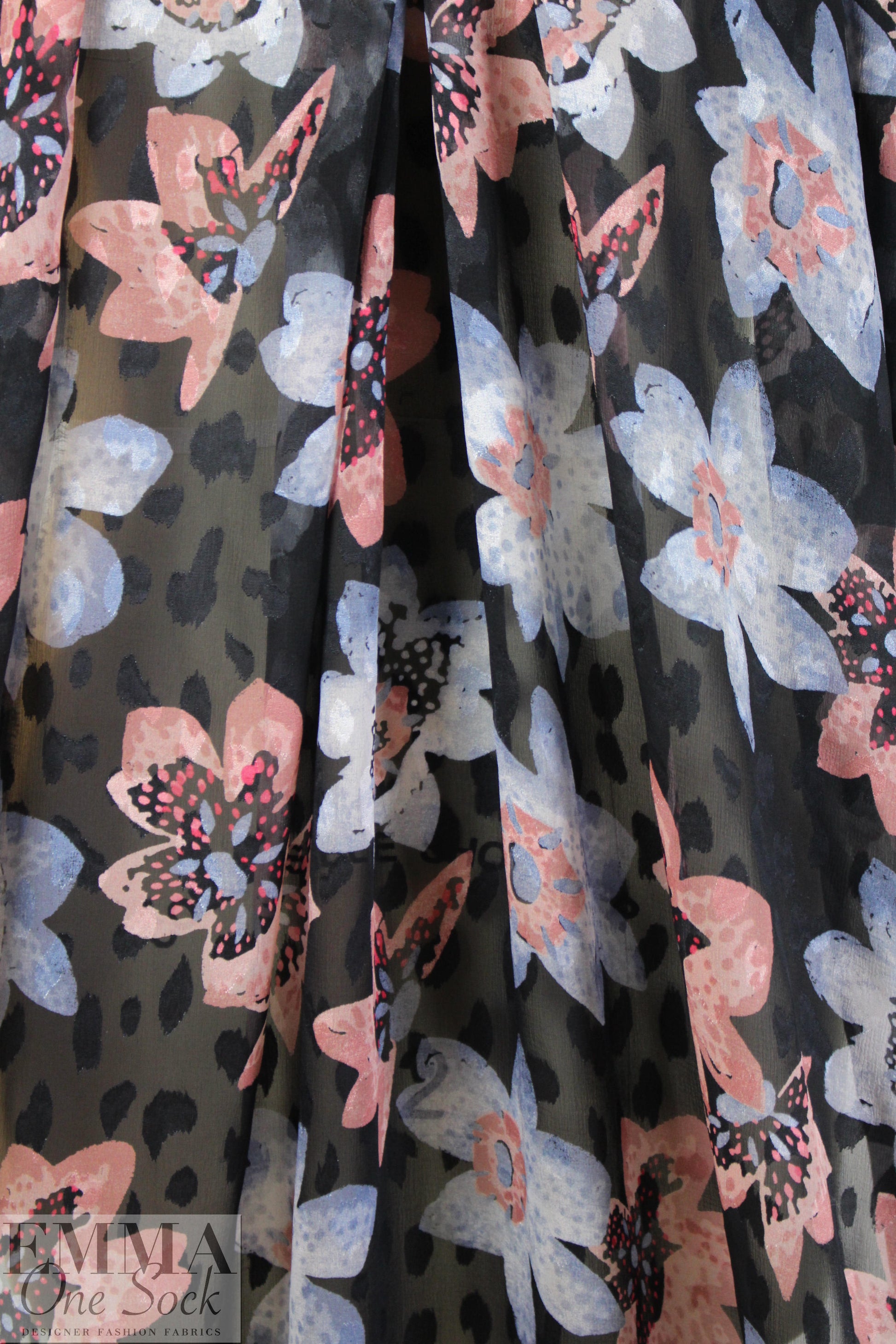 NY designer clipped weave quirky flowers silk sheer woven 1.75 yd