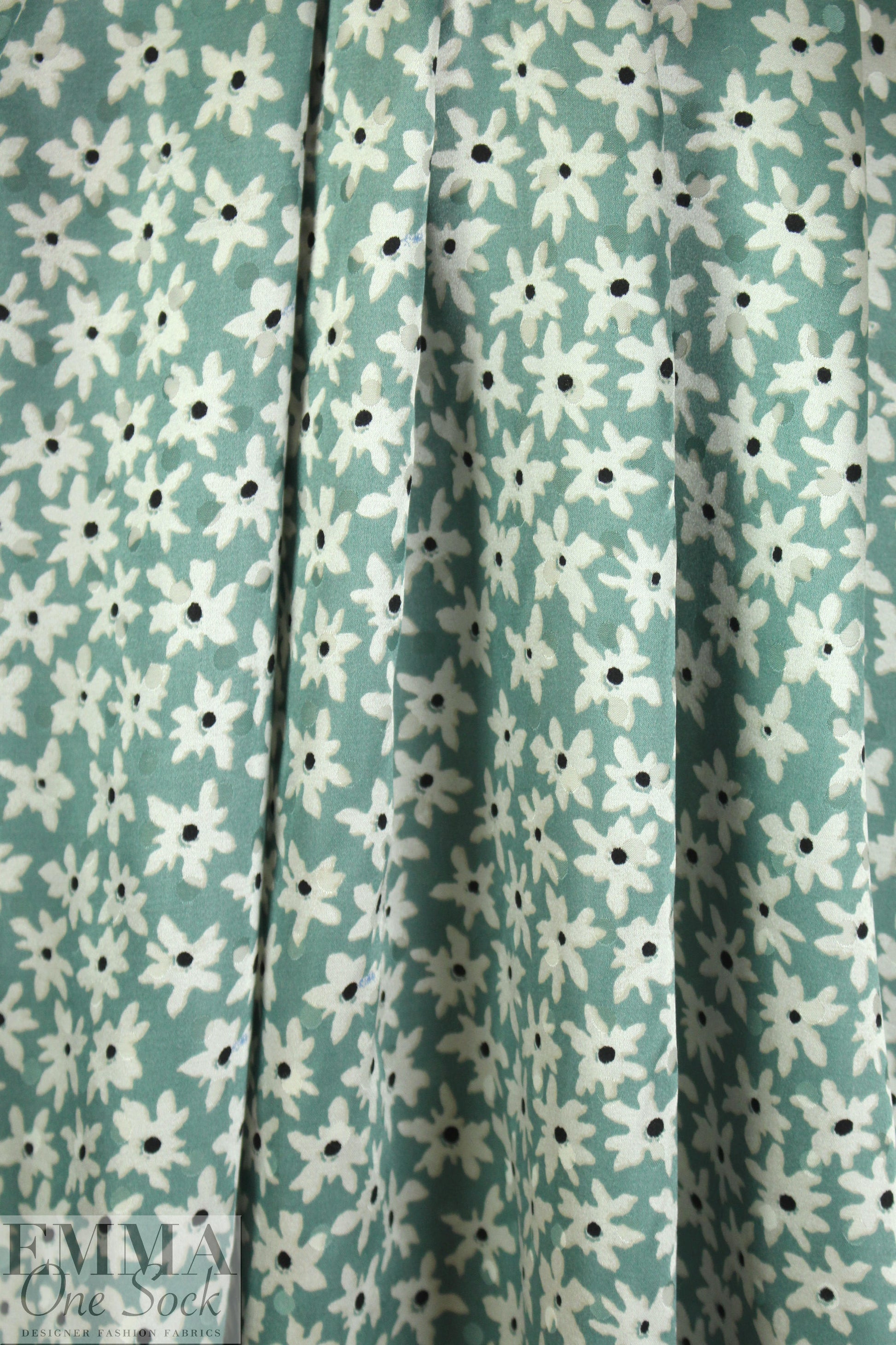 NY designer harbor floral silk jacquard 1.66 yd