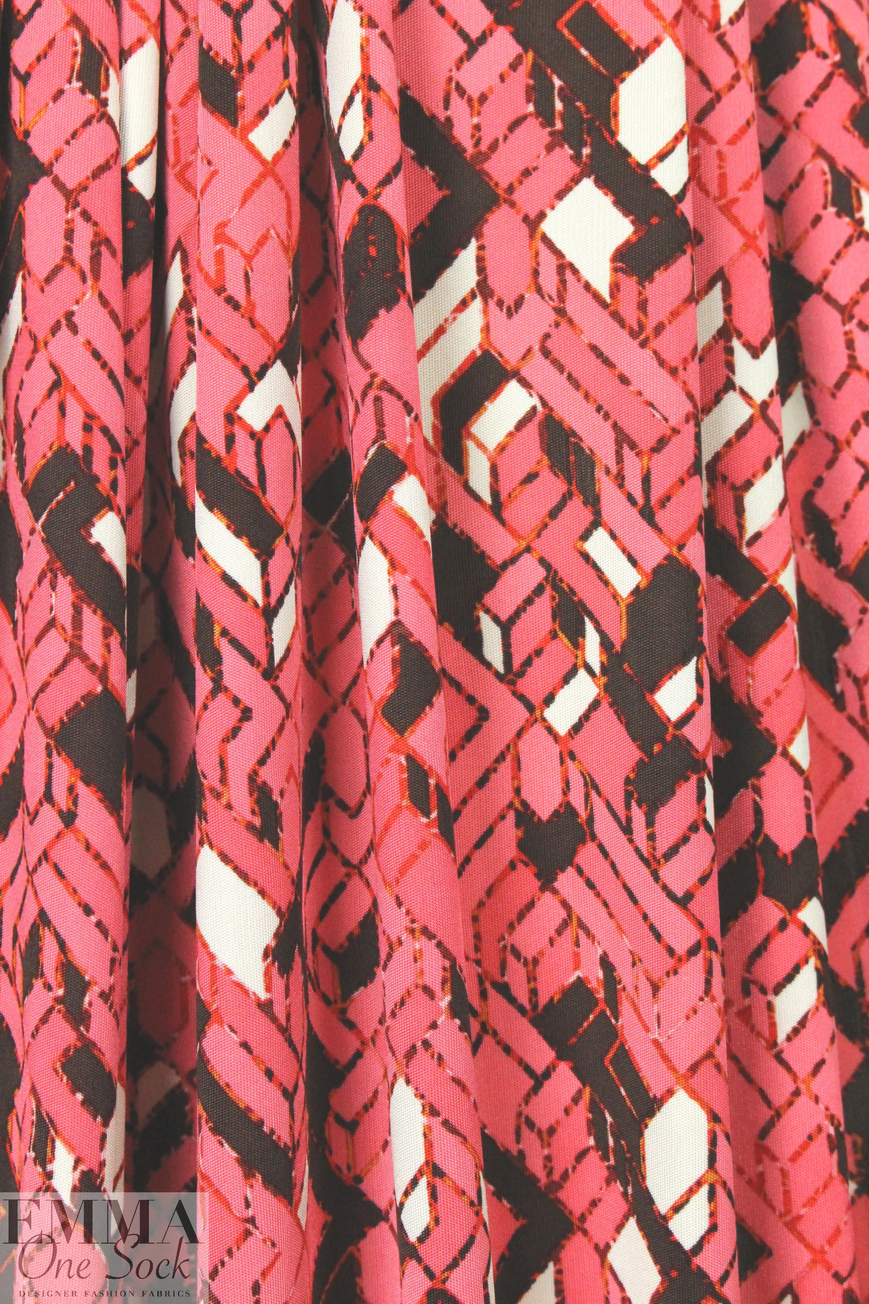 NY designer viscose matte jersey - rouge graphic