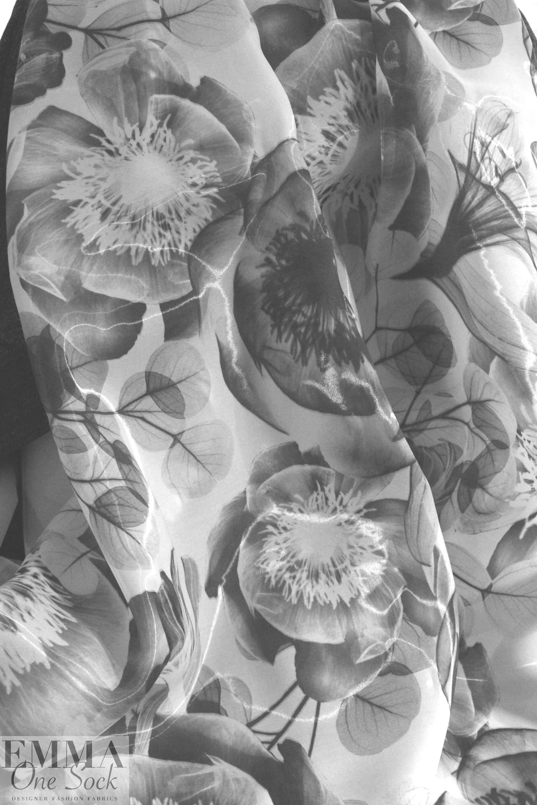 Lander0 'wet look' flowery fantasy silk/nylon fancy weave