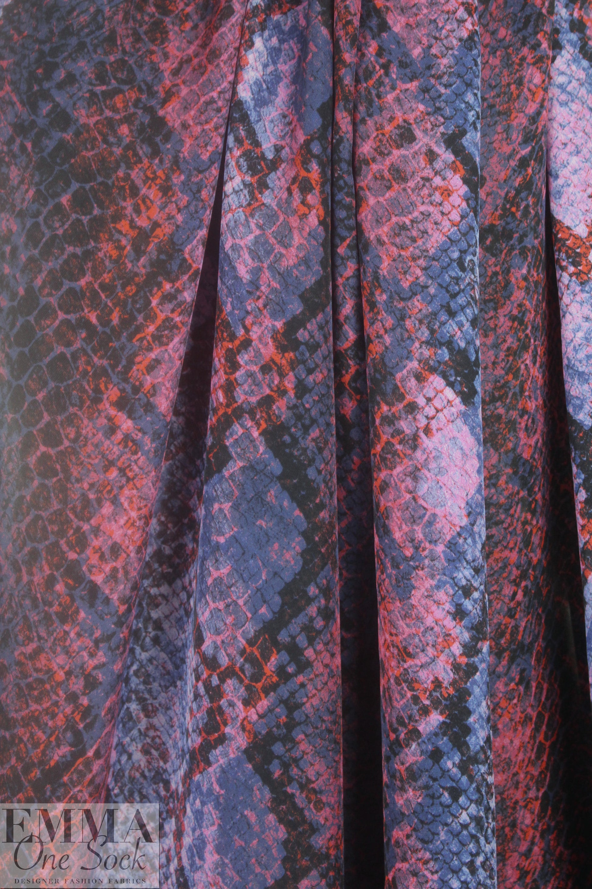 NY designer 'reptile ombre' silk georgette 2.5 yd