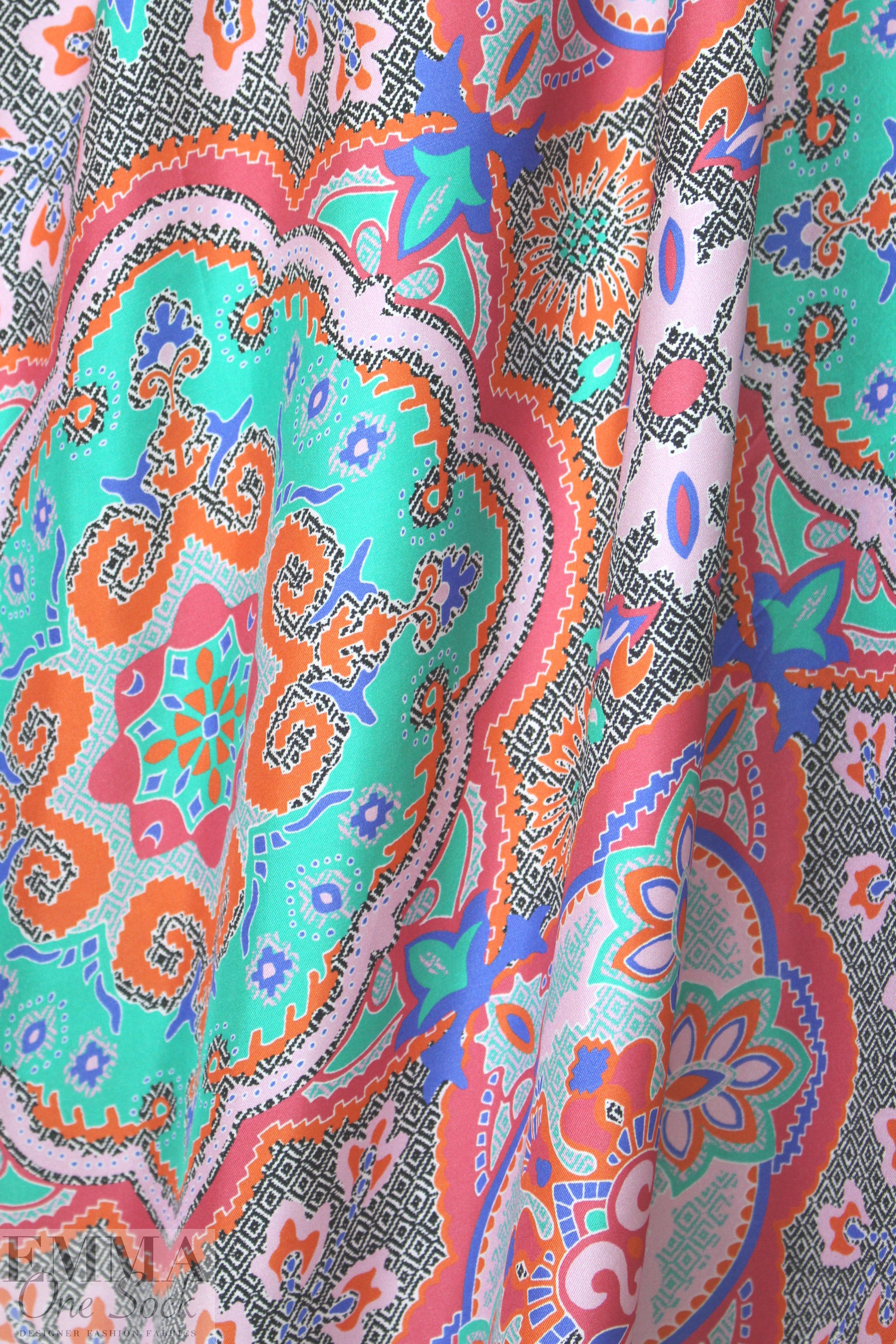 NY designer decorative medallion silk twill 1.6 yds