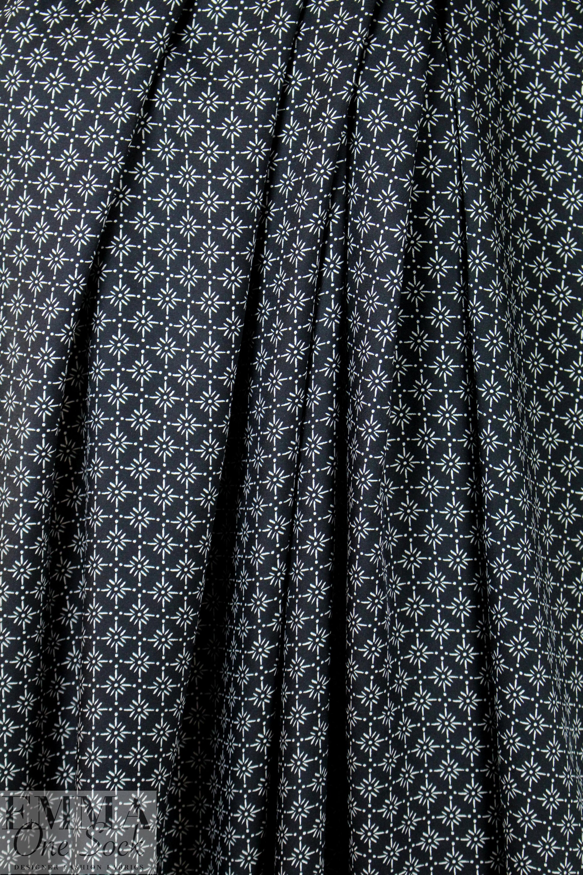 NY designer black with white star graphic silk/viscose twill