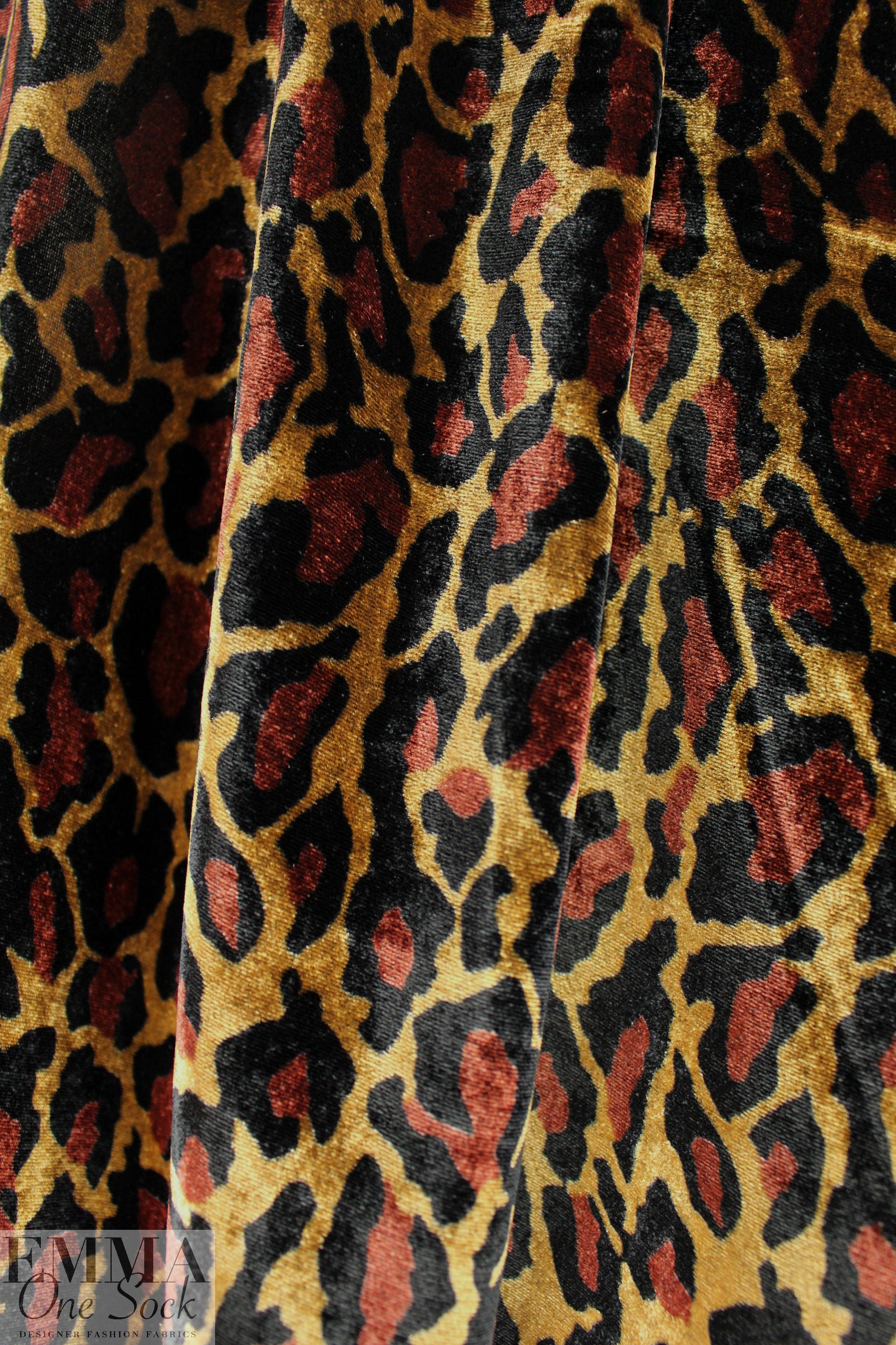 lush rayon/silk velvet - stylized leopard