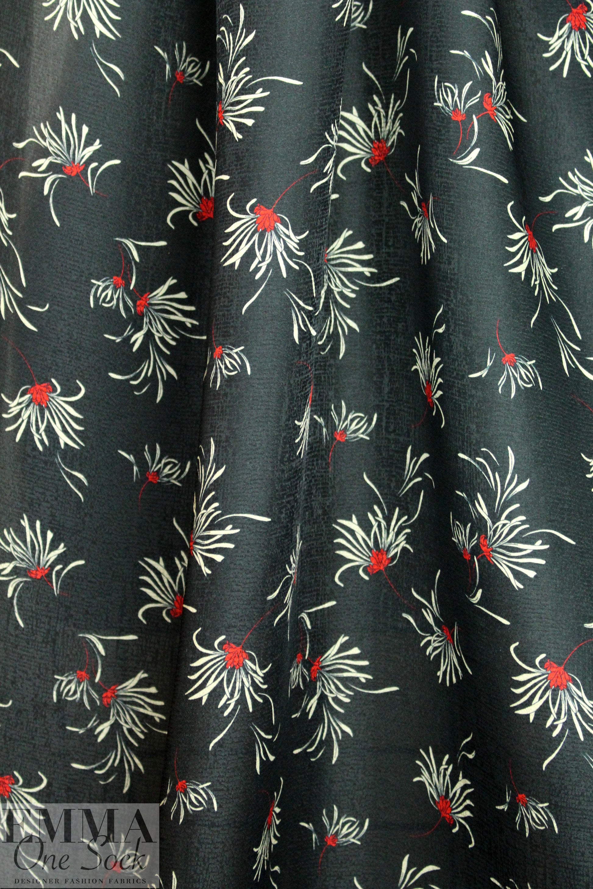 Italian silk/viscose - falling blossoms