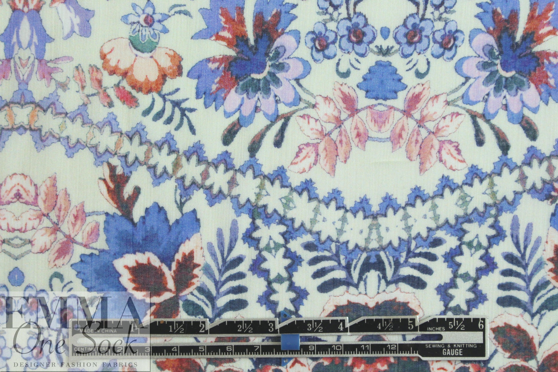 Italian decoflora 2 crinkle silk/viscose woven .5 yds
