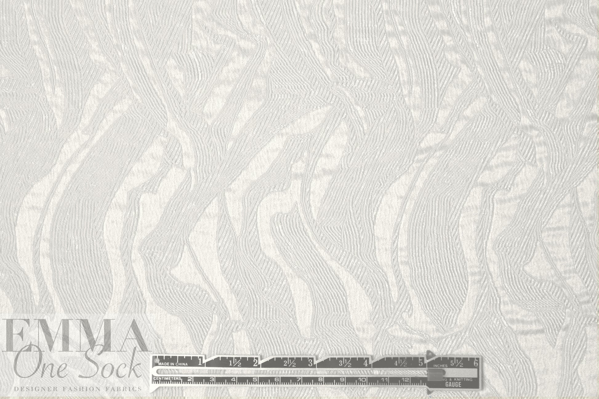 Derek L@m viscose/silk stretch textured jacquard - pearl 1.66 yd