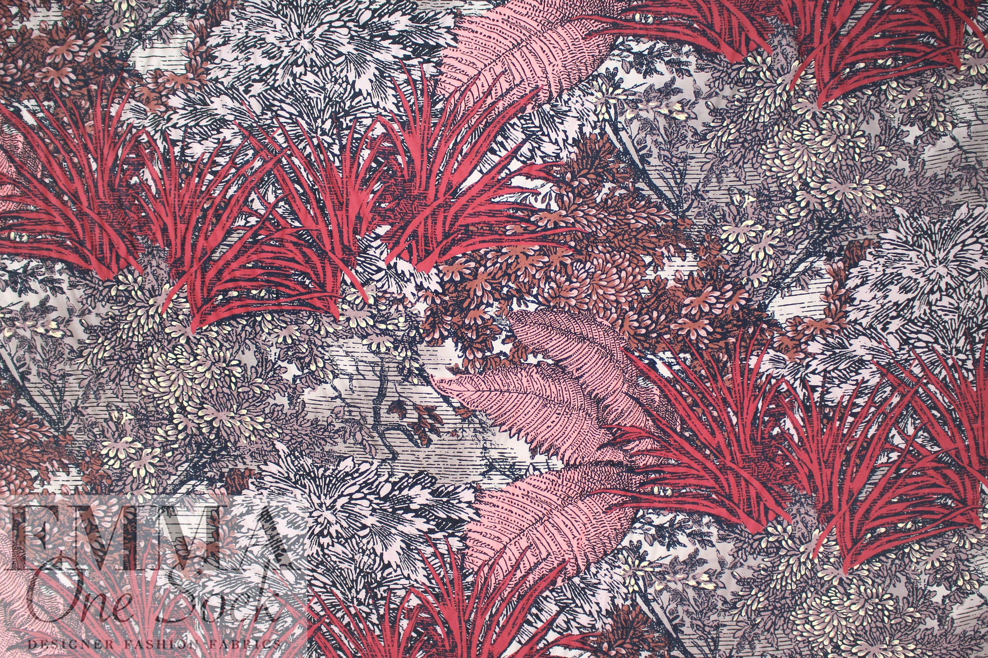 Italian designer viscose/silk 'lithograph landscape' twill 1.4 yd