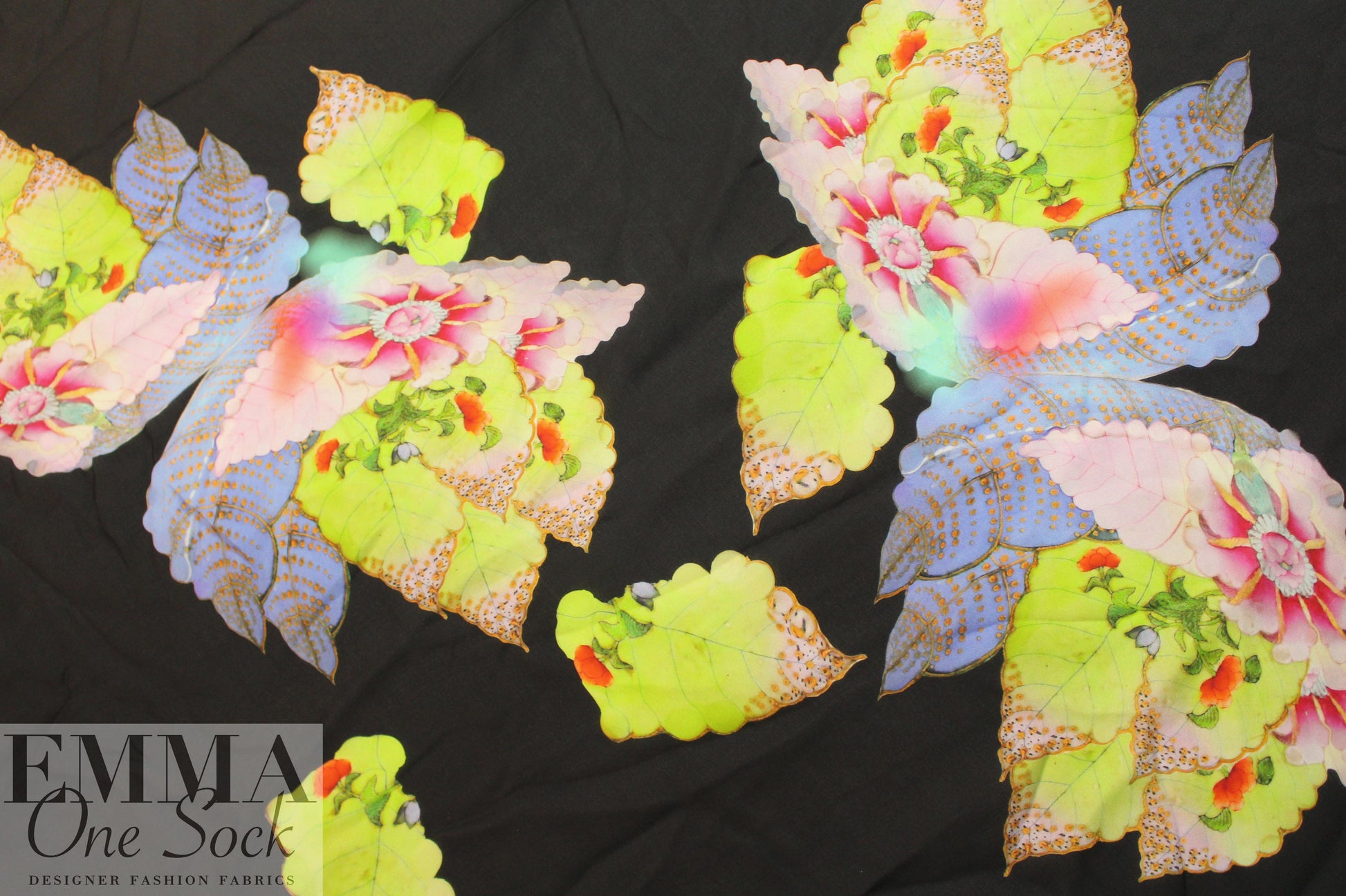 Italian cloisonne' flowers motif printed silk voile