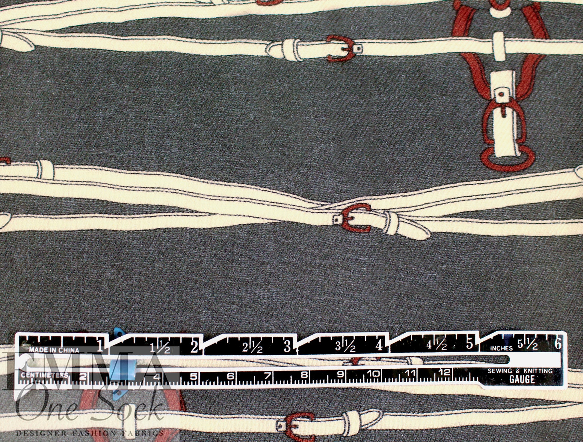 Hermes silk/wool twill woven - belted graphic 1.625 yd