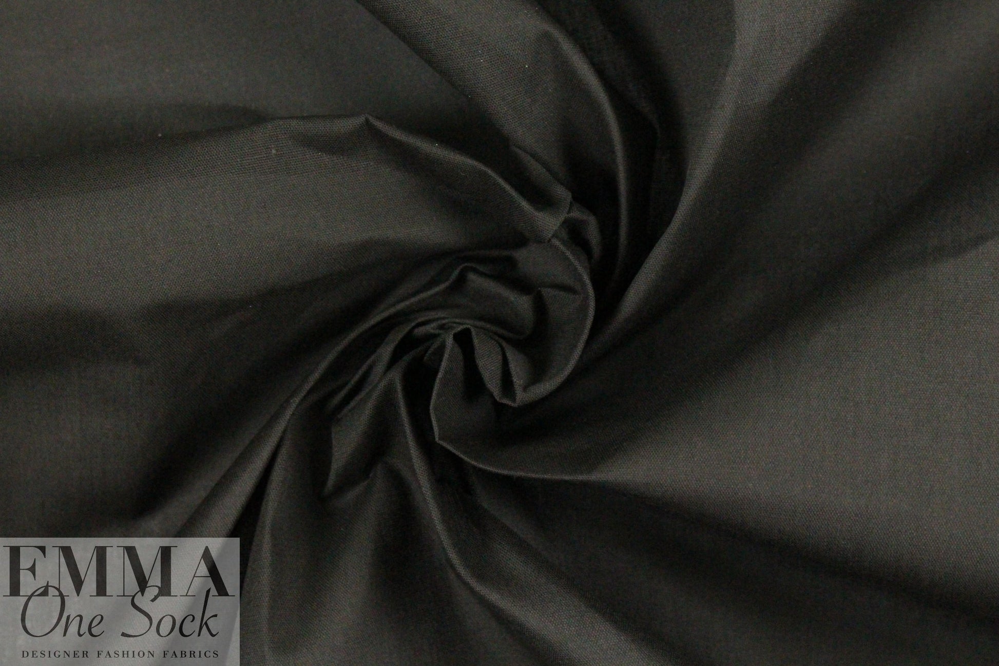 'Siri' medium wt. sew-in shirting interfacing - black