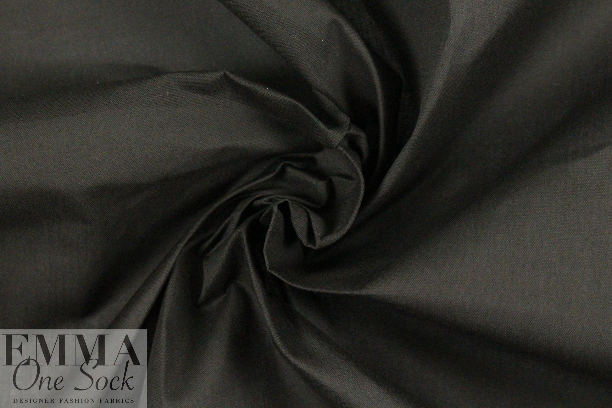 'Siri' medium wt. sew-in shirting interfacing - black 3 yds