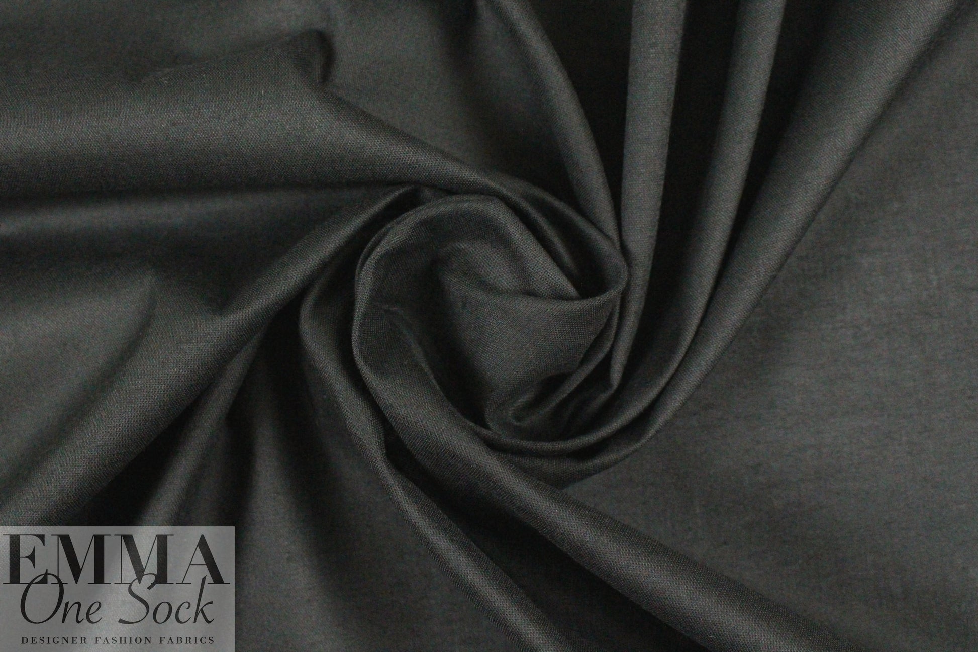'Siri' soft wt. sew-in shirting interfacing - black 1.75 yds