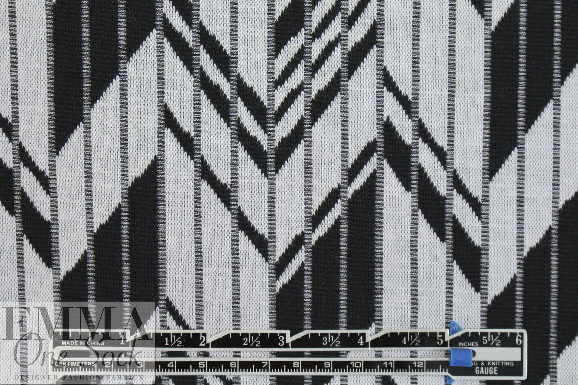 NY designer slatted angles sweater knit - black/stone