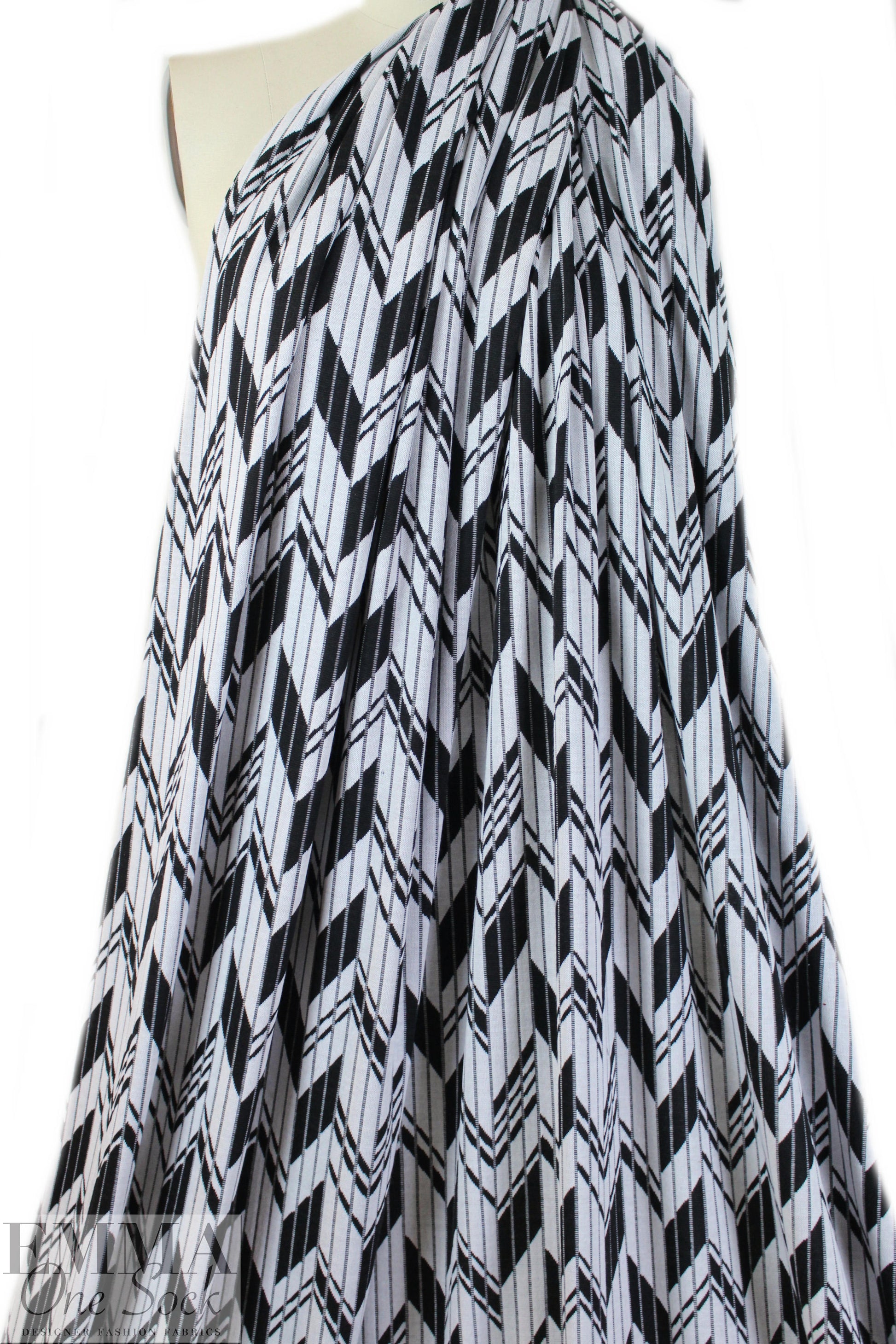 NY designer slatted angles sweater knit - black/stone