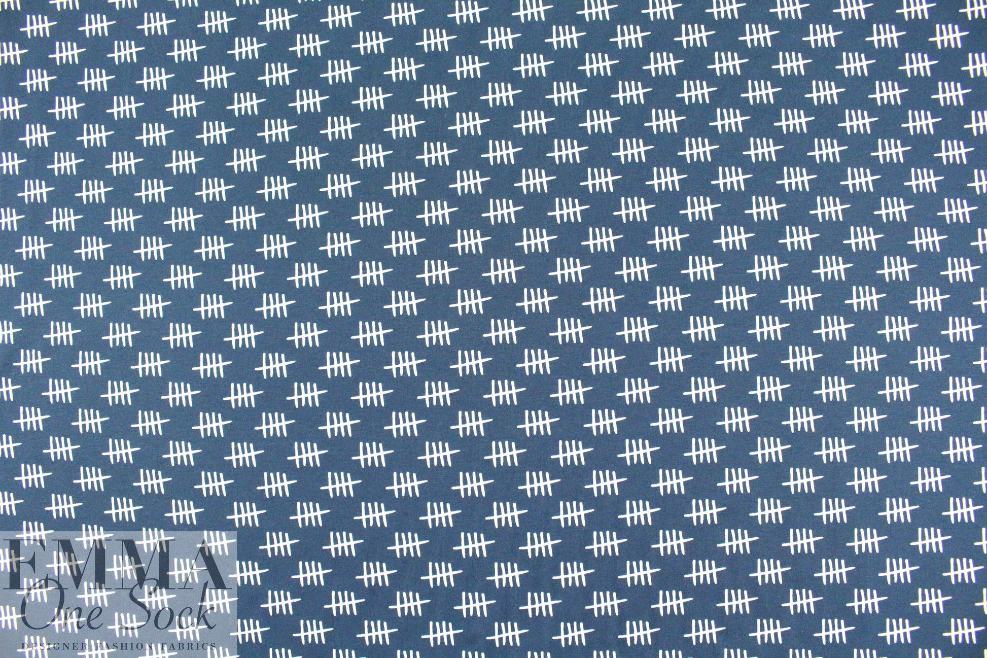 Dutch 'count by fives' bio-cotton knit - marine/white