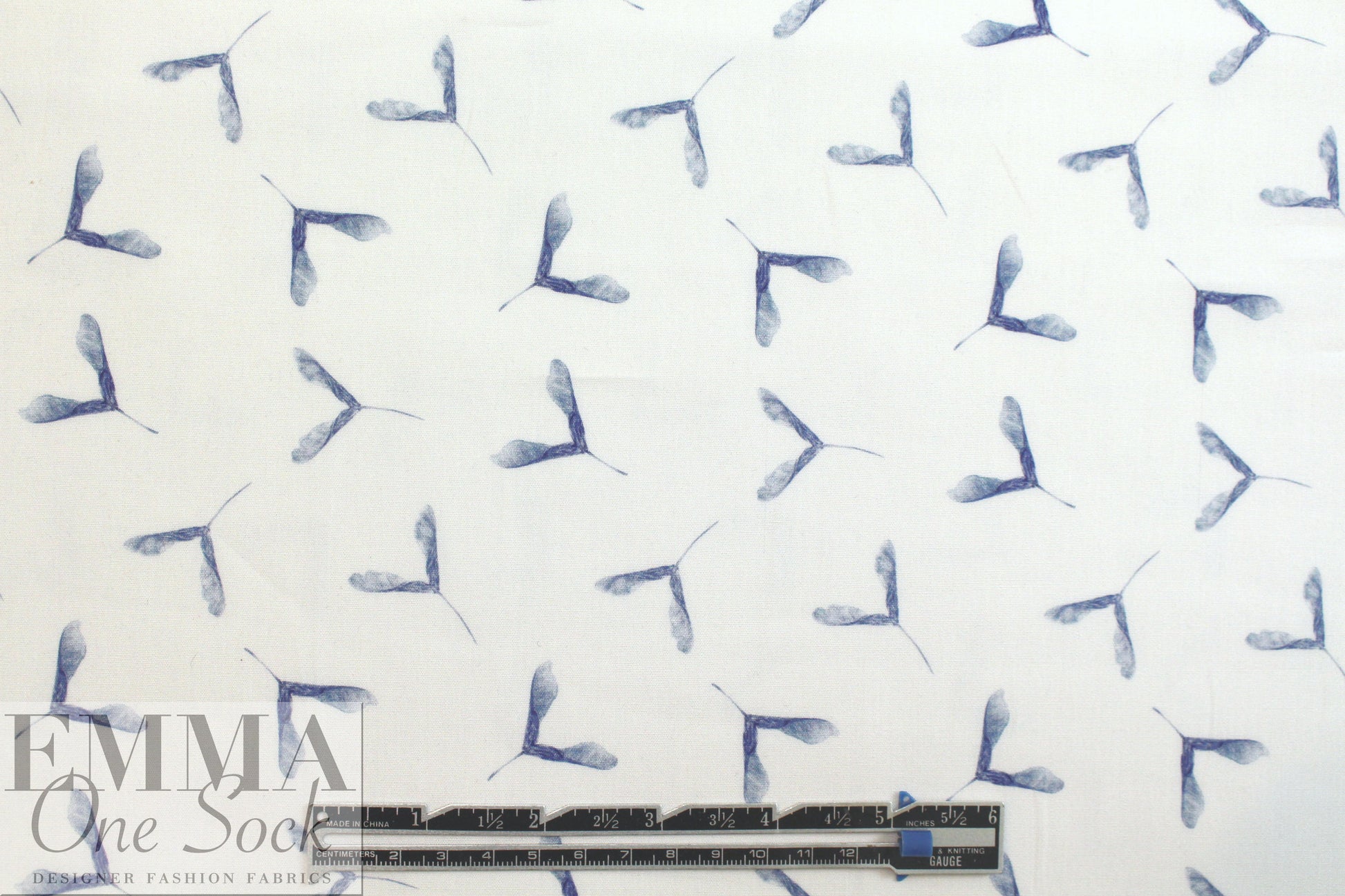 Dutch Oekotex cotton poplin for masks - maple wings
