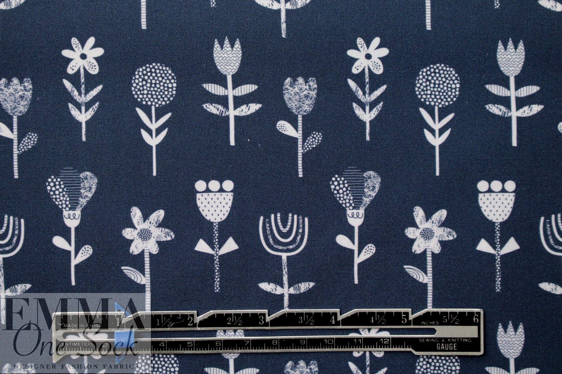 Dutch Oeko-Tex cotton poplin - deco flowers