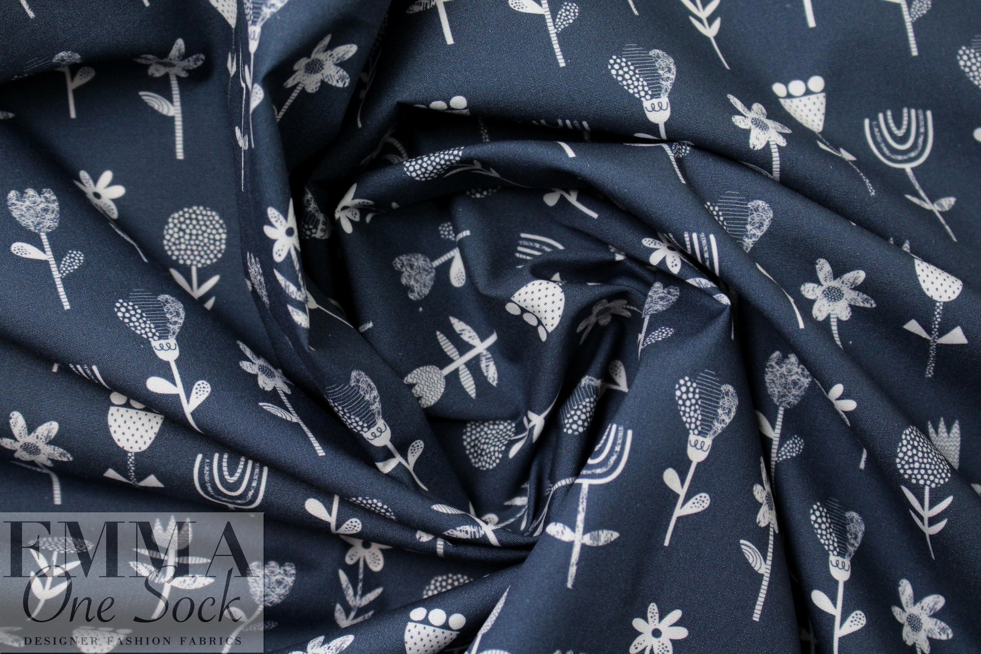 Dutch Oeko-Tex cotton poplin - deco flowers