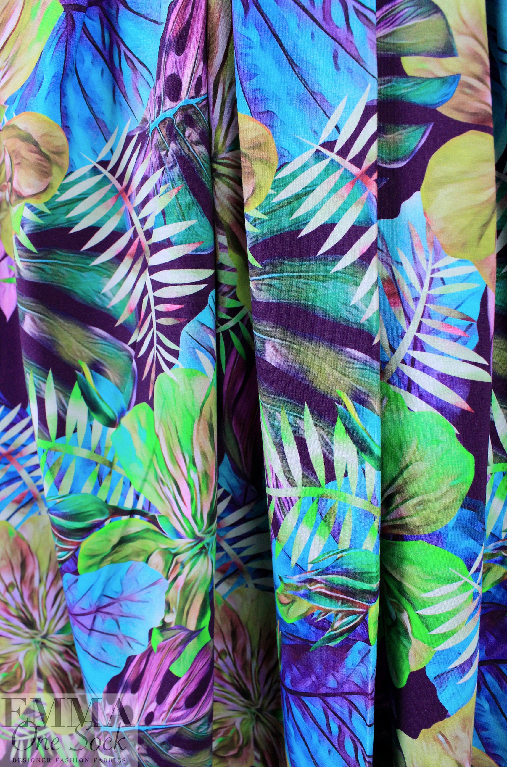 Dutch digital 'tropical dreamland' cotton knit Oeko-Tex cert. 1.75 yd