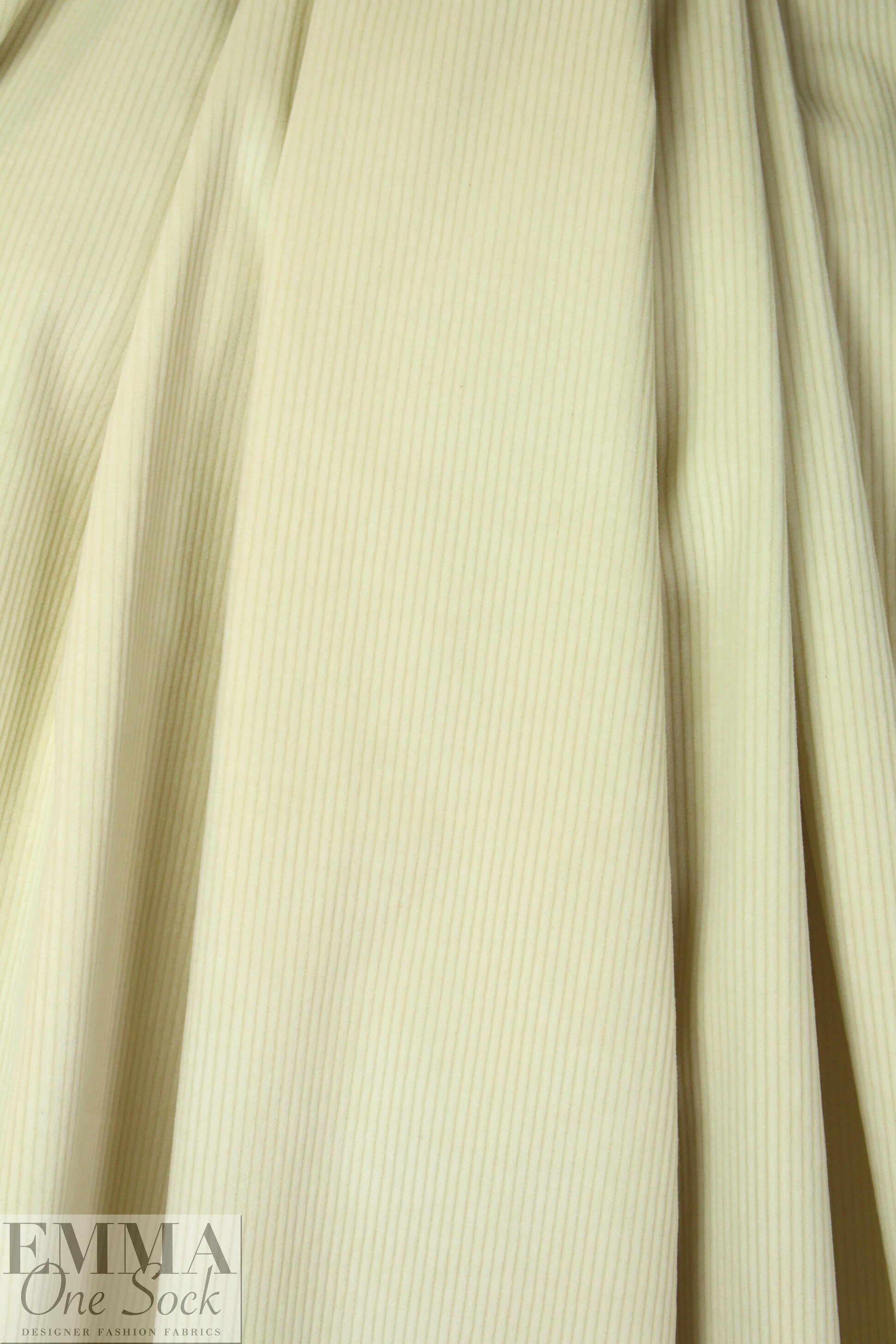 Italian wide wale stretch corduroy - vanilla