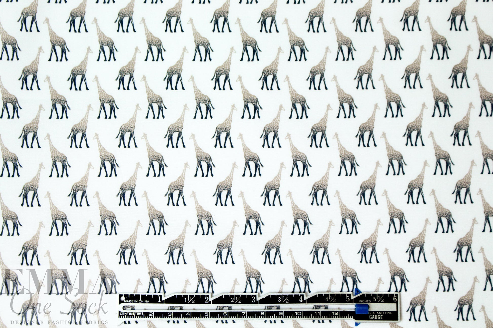 giraffe graphic cotton/spandex shirting
