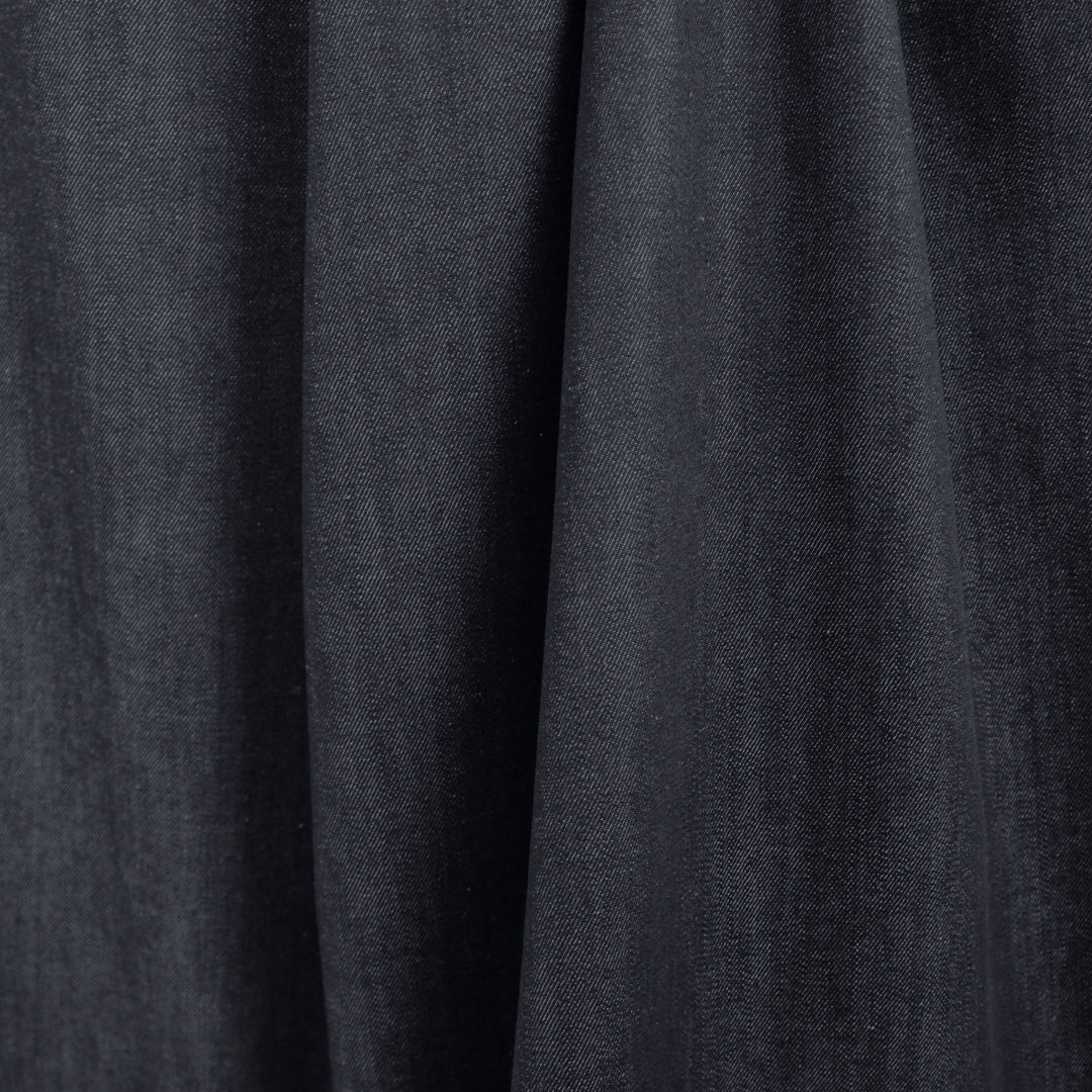 Italian cotton stretch denim - dark indigo 1.625 yds