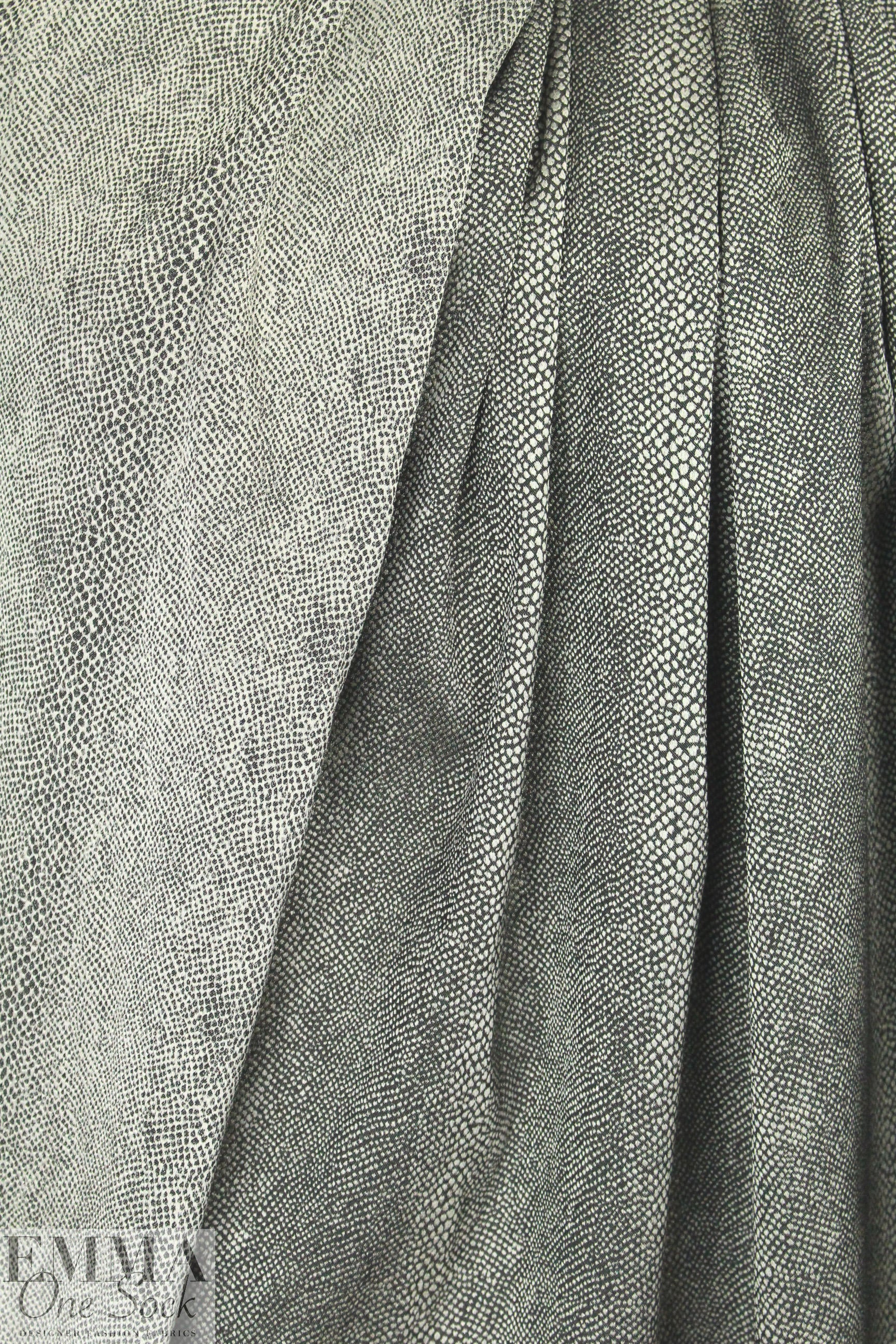 famous designer stretch jacquard - reptile ombre'