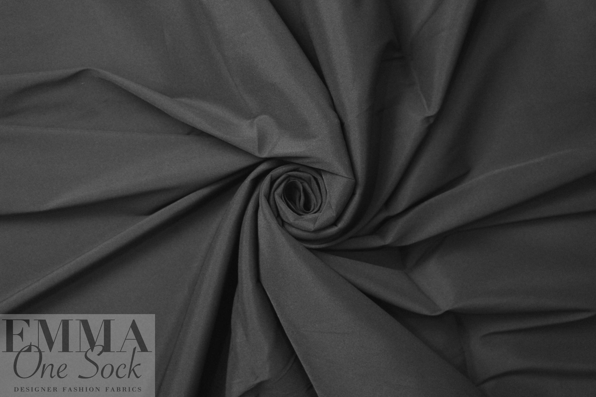 Italian poly/silk/elastane stretch organza - black