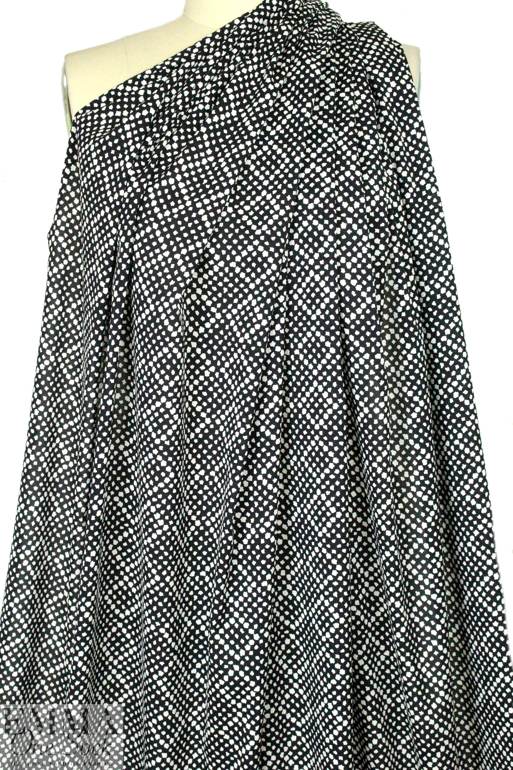 The0ry black/white dotty stretch silk woven 1.25 yds