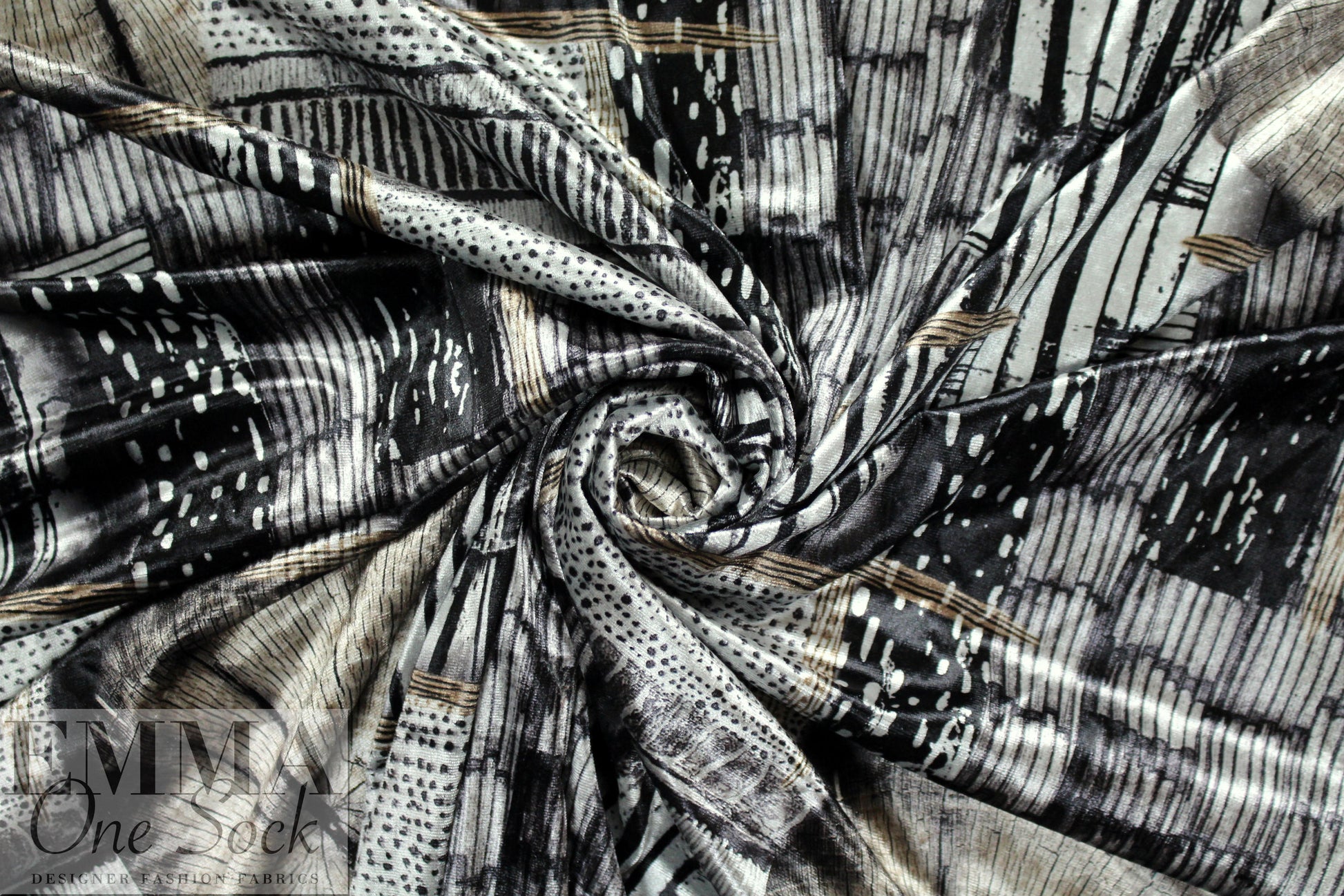 'organic shapes' design stretch velvet - silver/black 1.375 yd