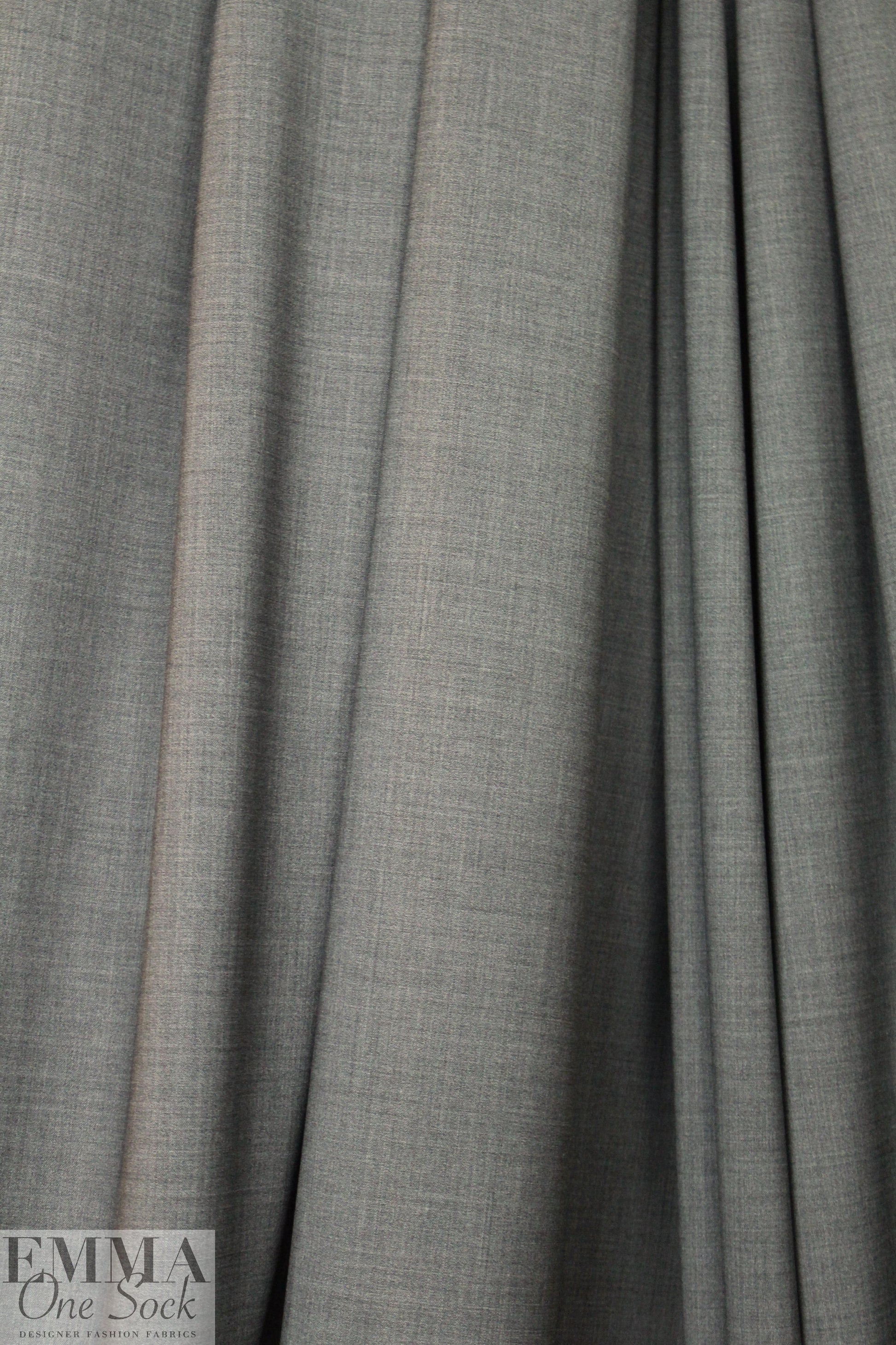 Italian stretch wool suiting - charcoal crosshatch 1.75 yd