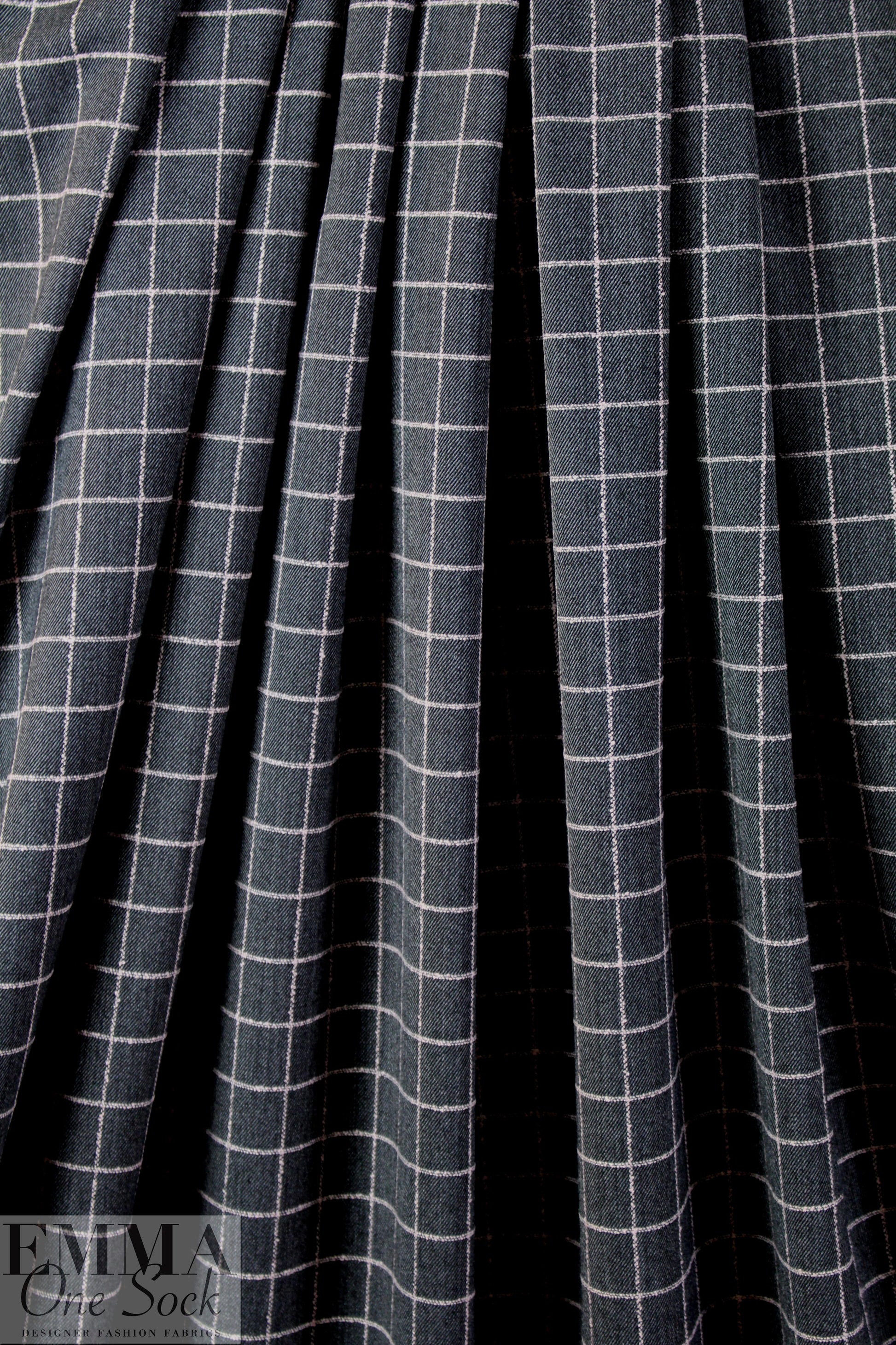 Italian graphite/pink wool blend stretch windowpane suiting