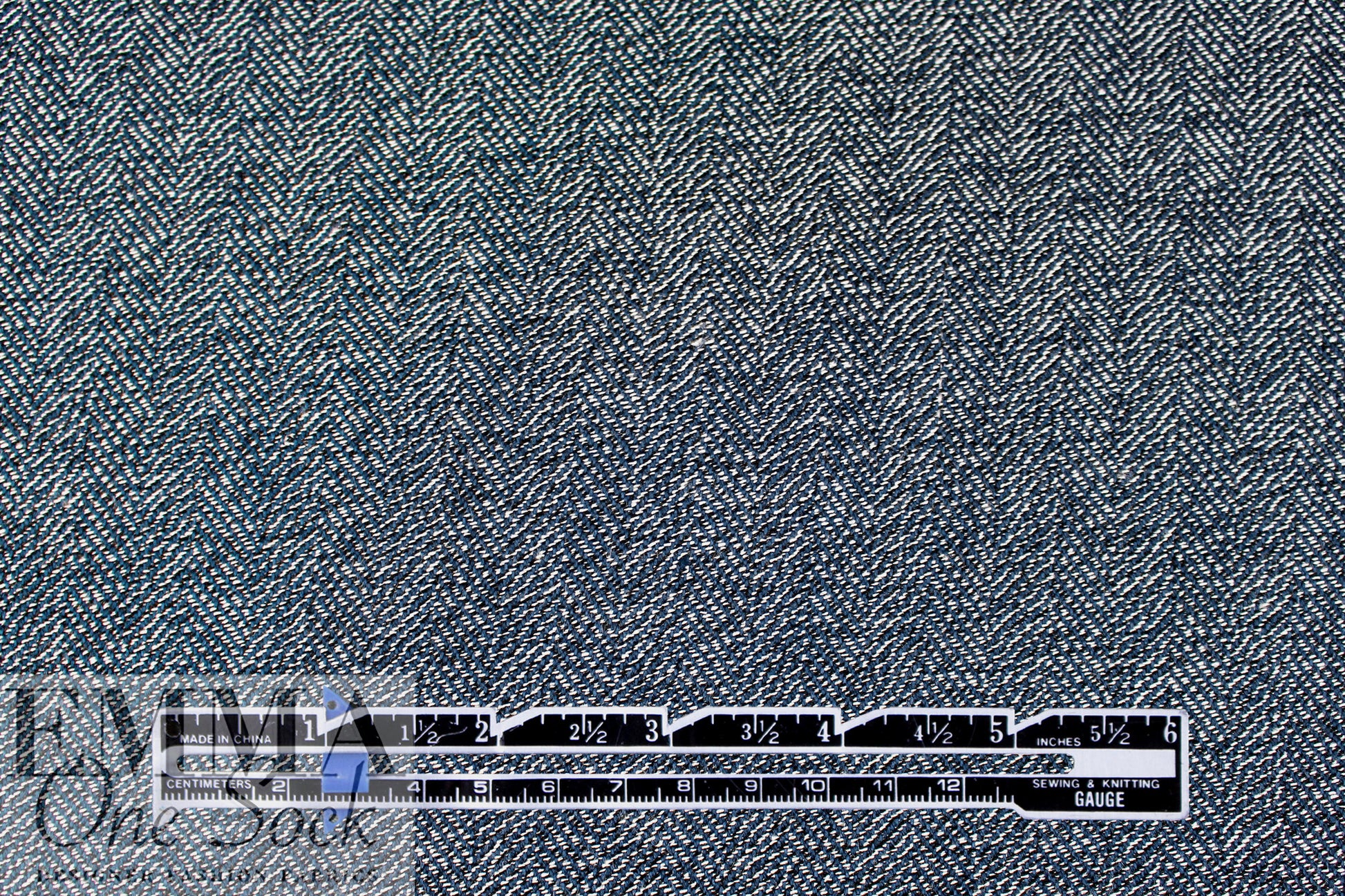 NY designer tweedy herringbone wool suiting - indigo/white 1.25 yds