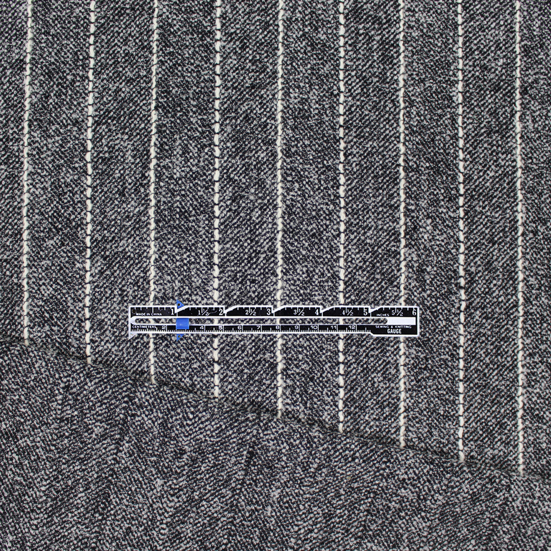 French tweedy wool bouclé - salt and pepper/cream 1 yard