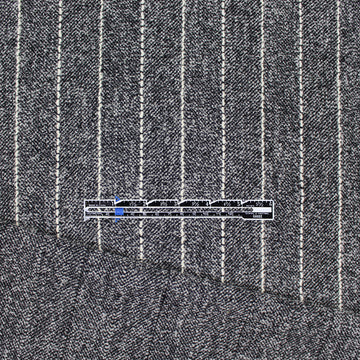 French tweedy wool bouclé - salt and pepper/cream 1 yard