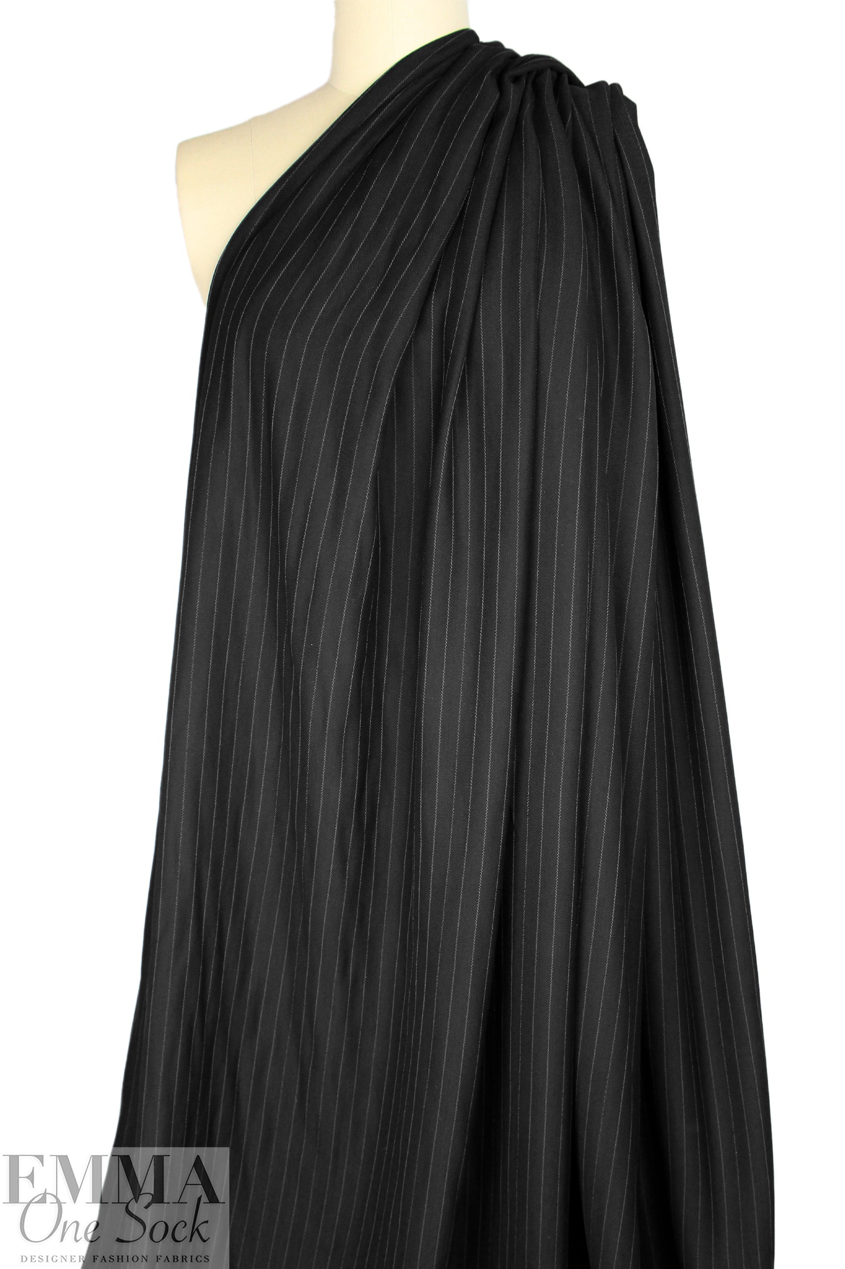 CA designer herringbone pinstripe visc./silk woven - black/gray 1.75 yd