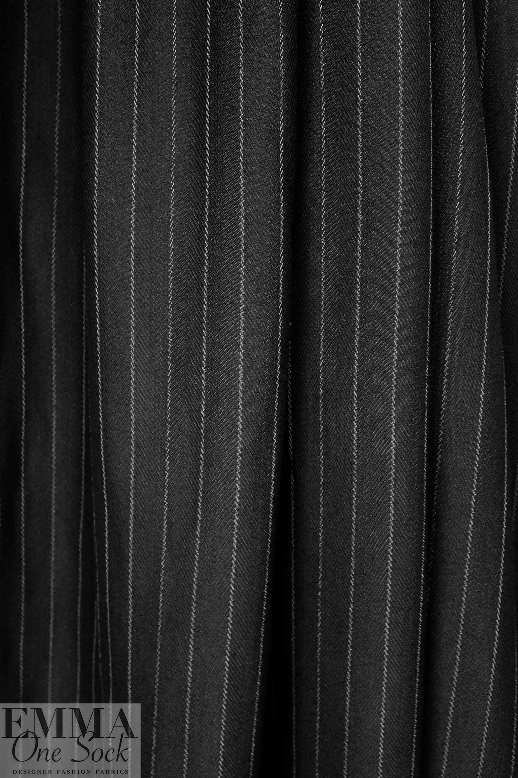 CA designer herringbone pinstripe visc./silk woven - black/gray 1.25 yds