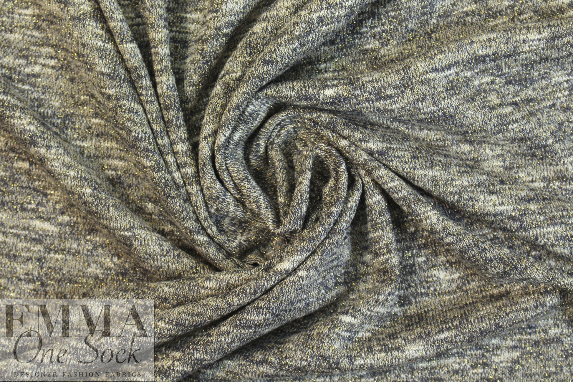 Italian tweedy sweater knit - gray/wht/gold met 1.75 yds