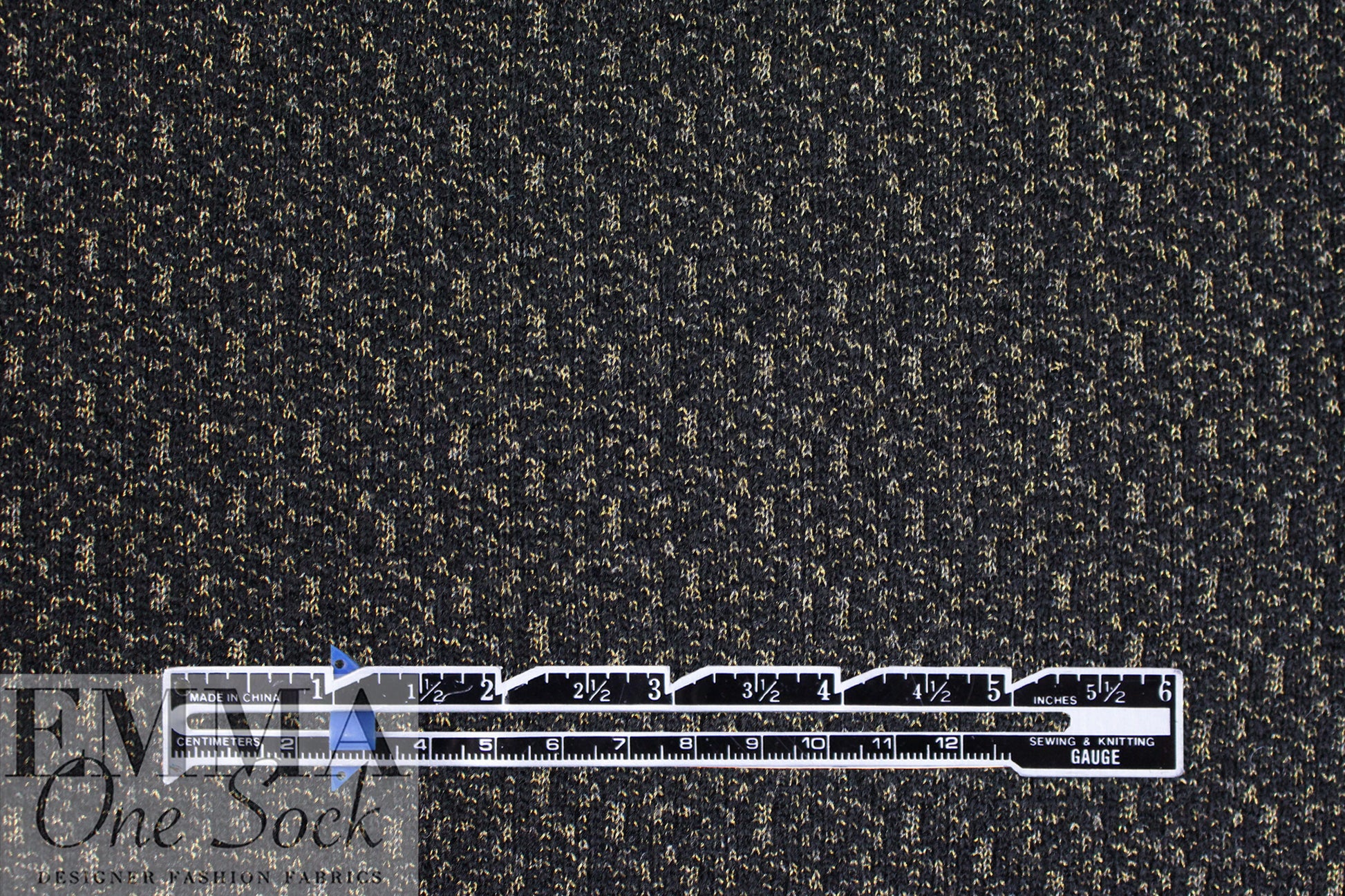 Italian wool blend tweedy pattern sweater knit - black/gold 1.75 yd