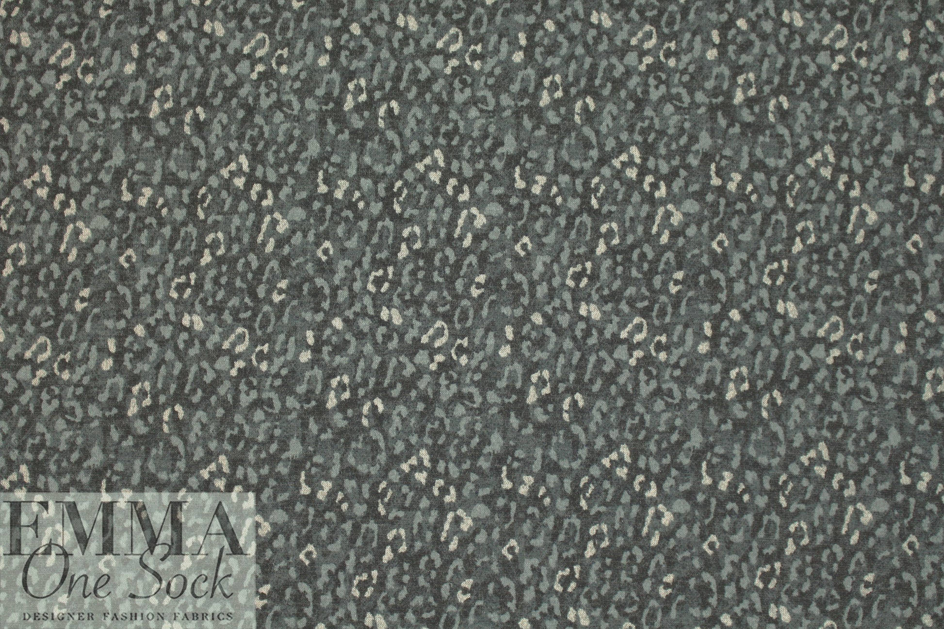 heathered, printed sweater knit - spotted gray 1.625 yd