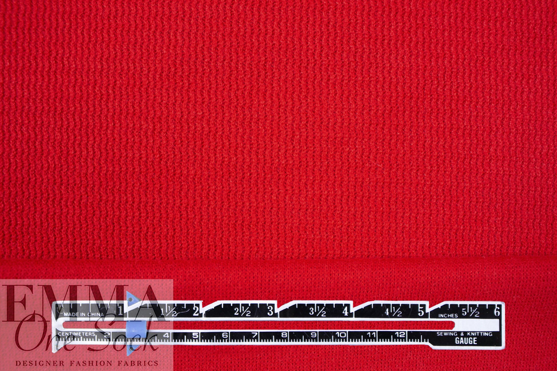 'demi knit' rayon blend textured sweater knit- red 1.5 yd