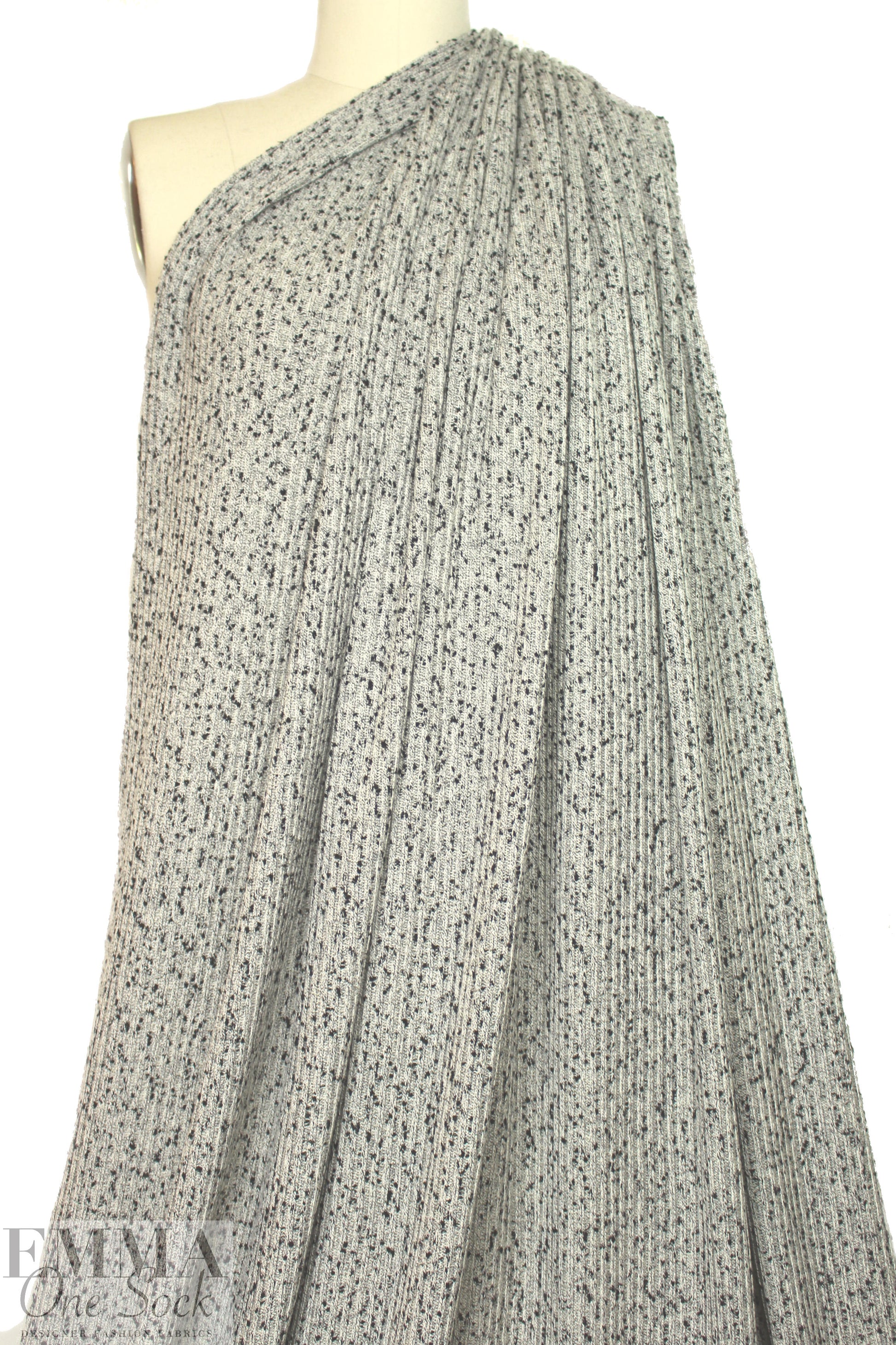 NY designer ribbed sweater knit - salt/pepper .75 yds