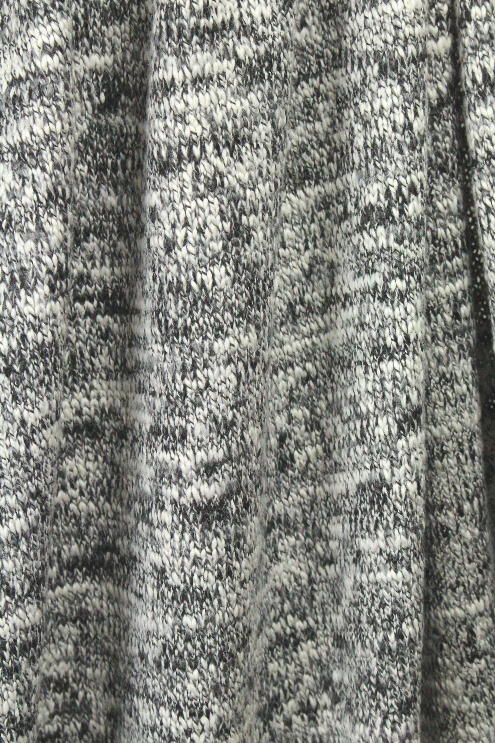 Italian salt-pepper tweedy cotton sweater knit