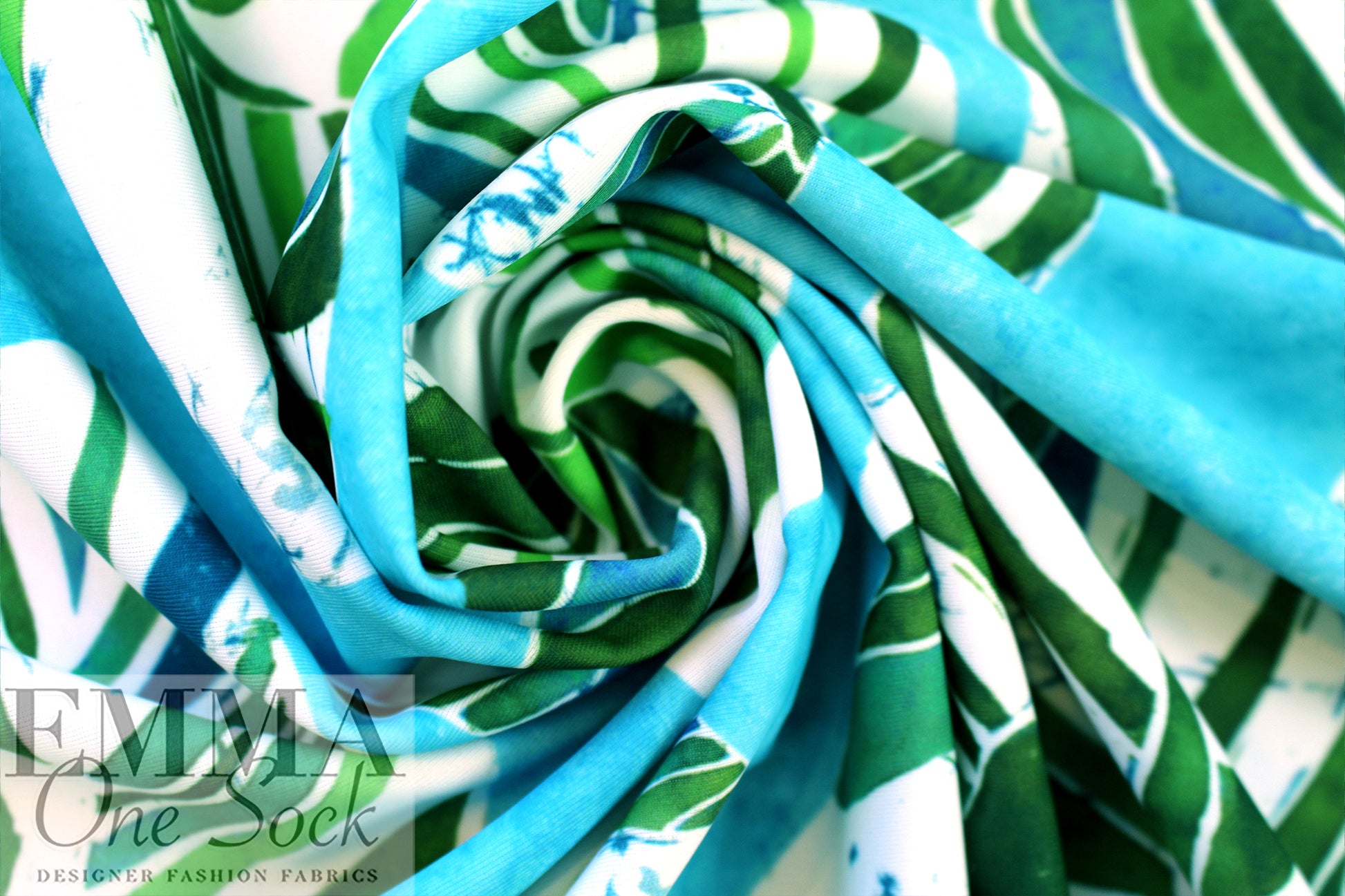 Text0llini aquatint palm nylon swimwear 1.66 yd