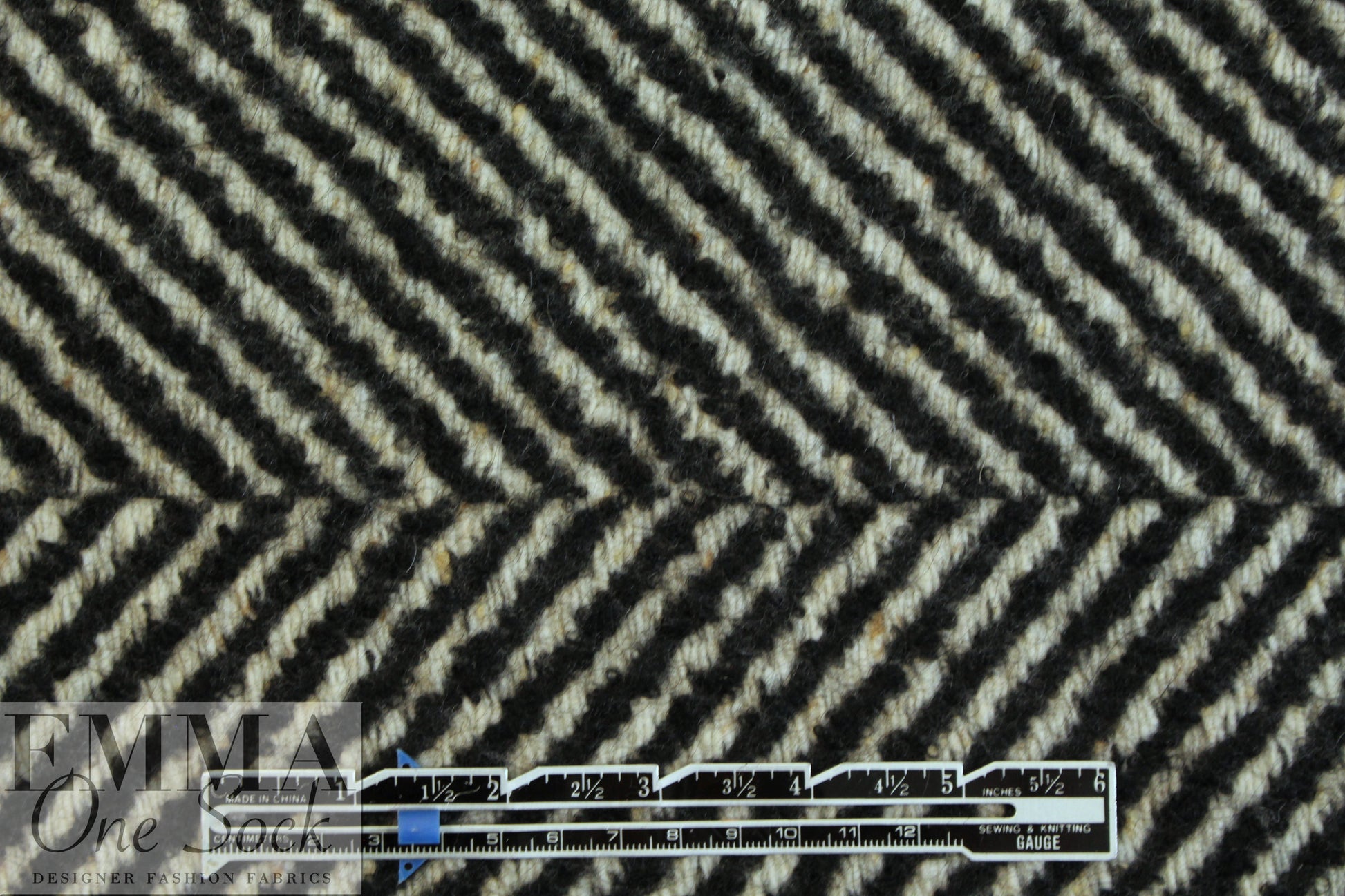Italian magnified herringbone wool/moh/alp coating 1.125 yds