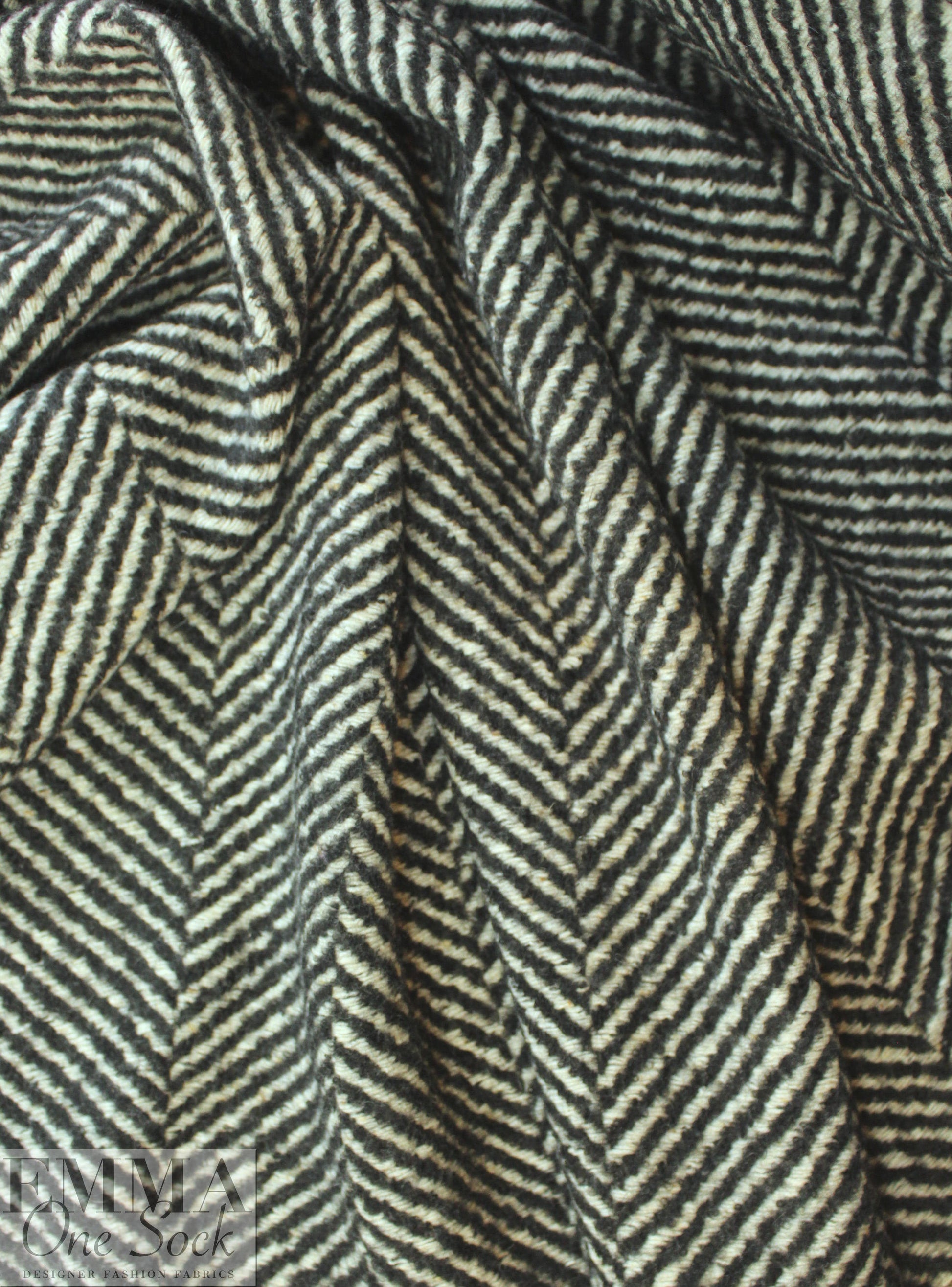 Italian magnified herringbone wool/moh/alp coating