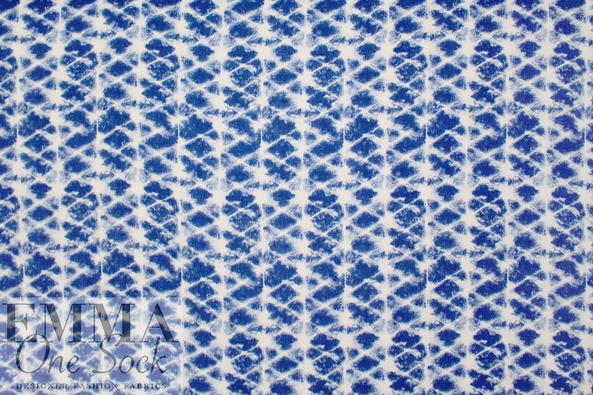 designer 'batiky lattice' drapey viscose crepe 1.75 yd