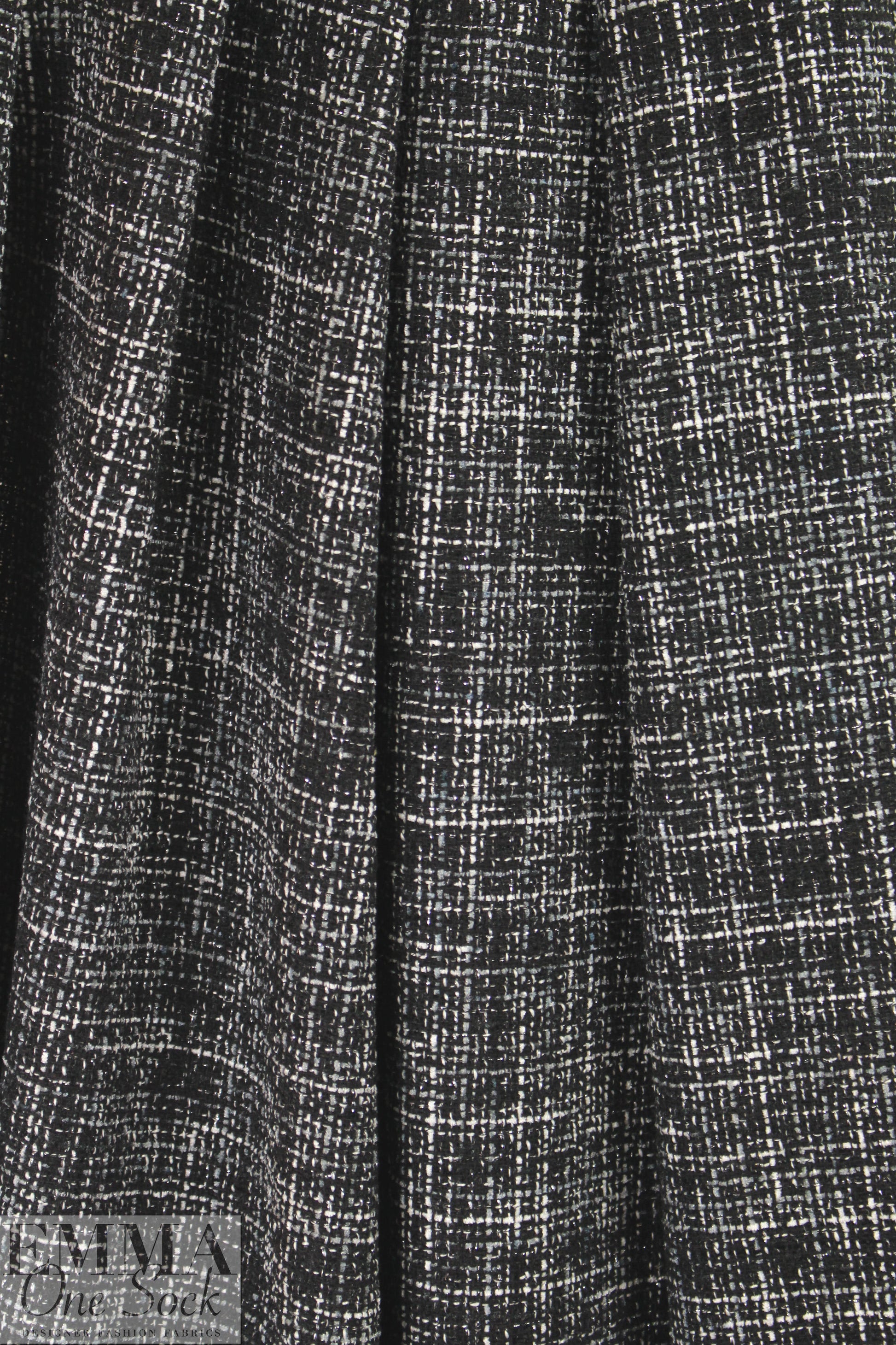 'Chanel-style' tweedy boucle' - black/white/gray