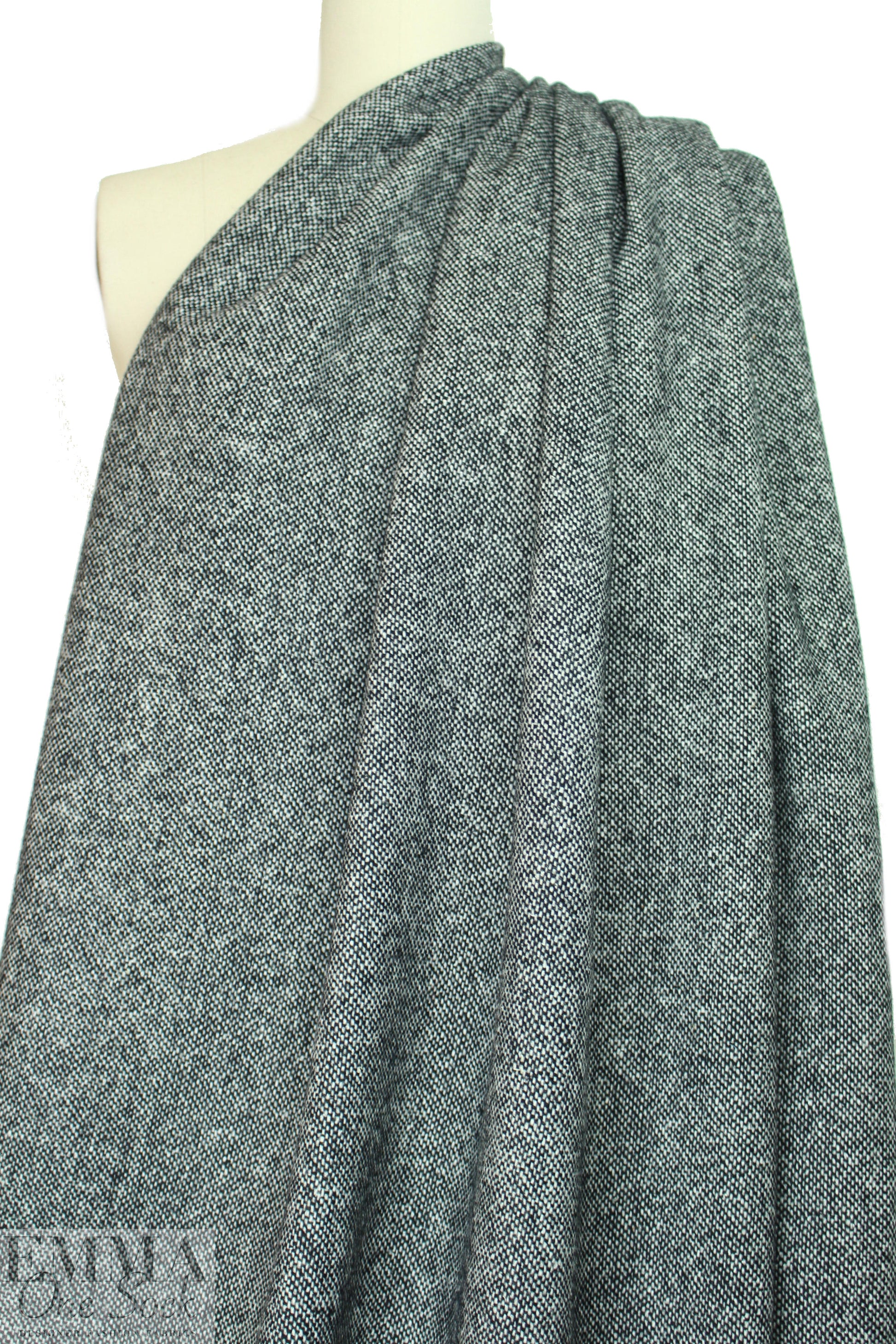 CA designer black/winter white wool/hemp tweed coating 2.125 yd